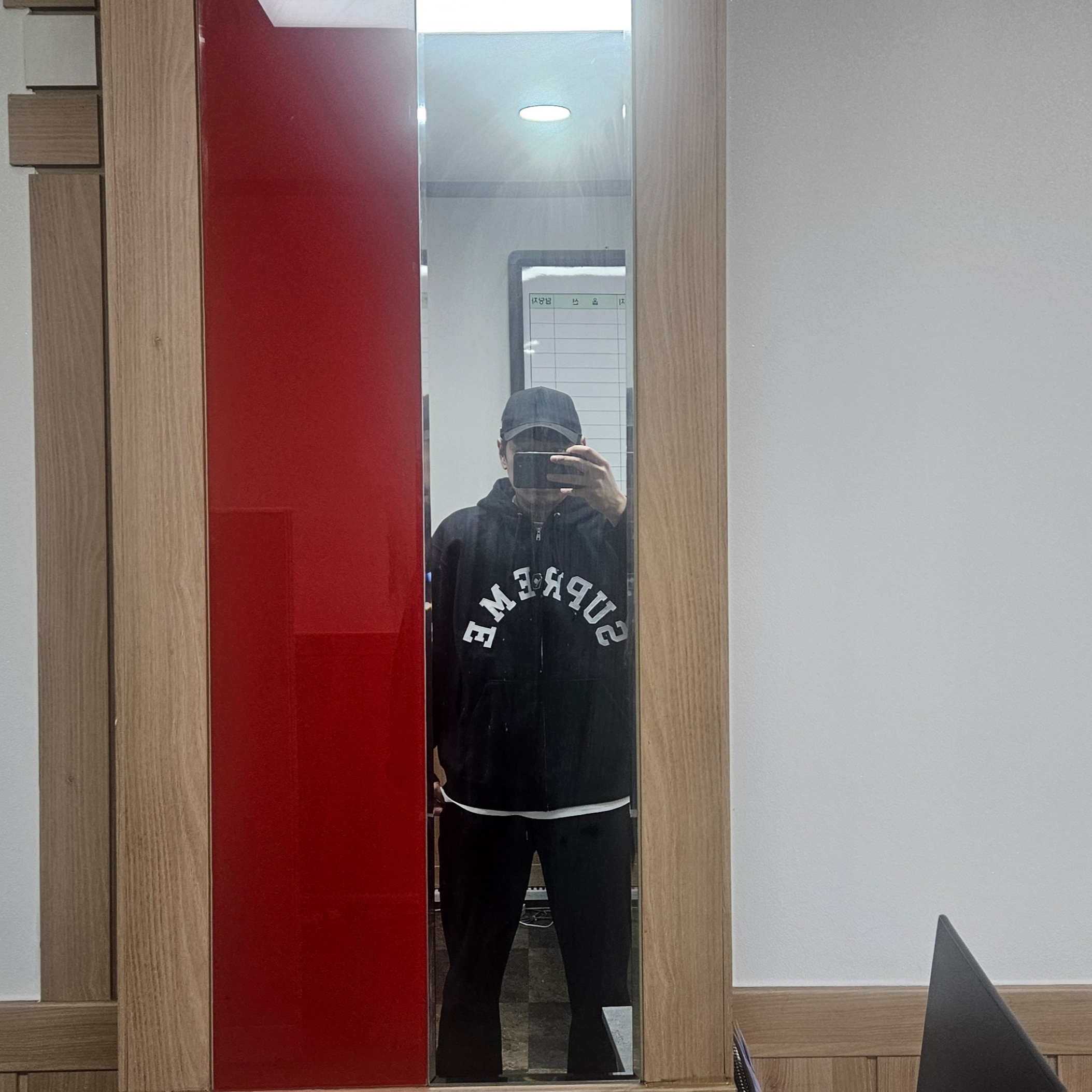 Supreme x Champion Zip Up Hooded Sweatshirt Black - 24SS 착용 스타일