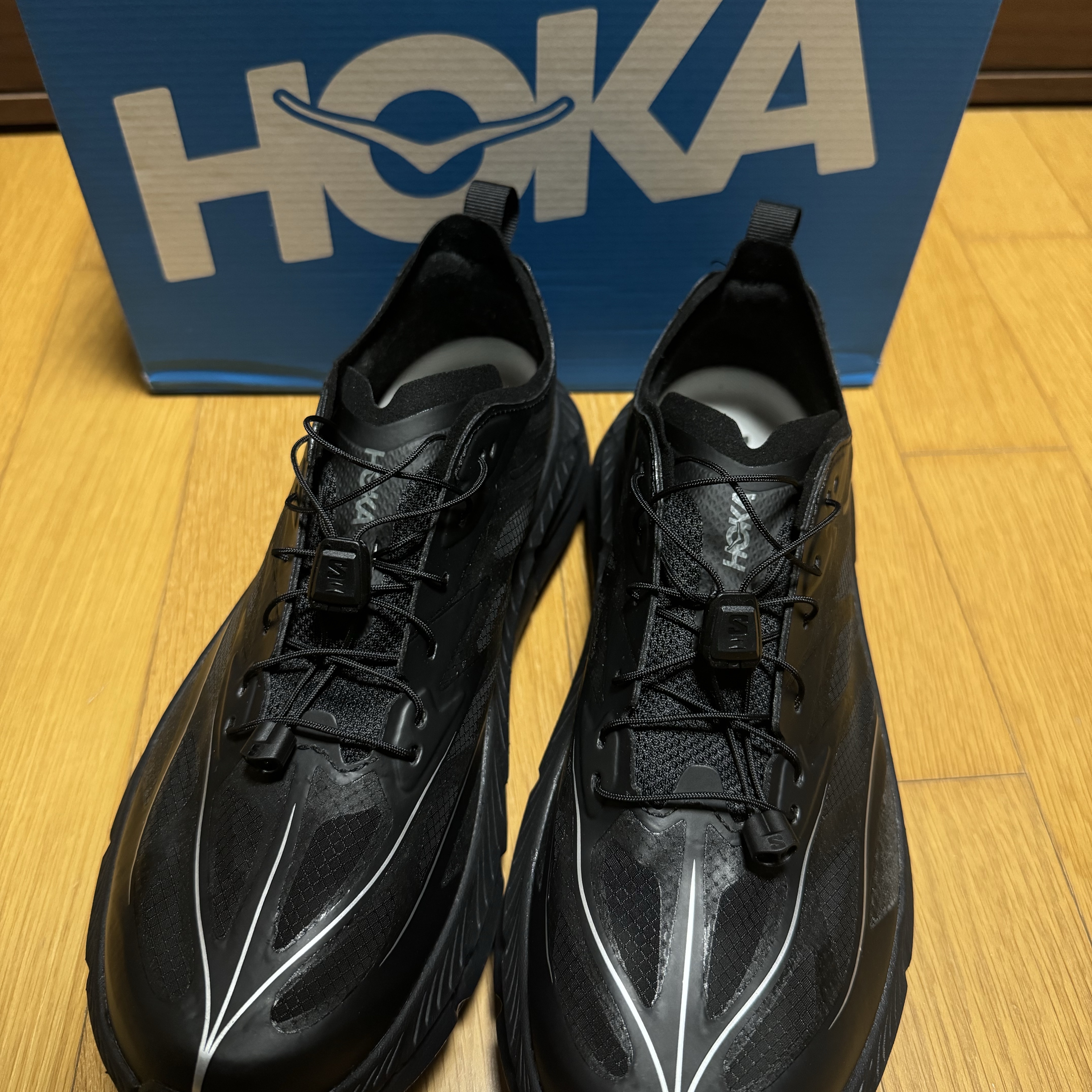 Hoka Mafate Speed 4 Lite Black Outer Orbit 착용 스타일 - 1