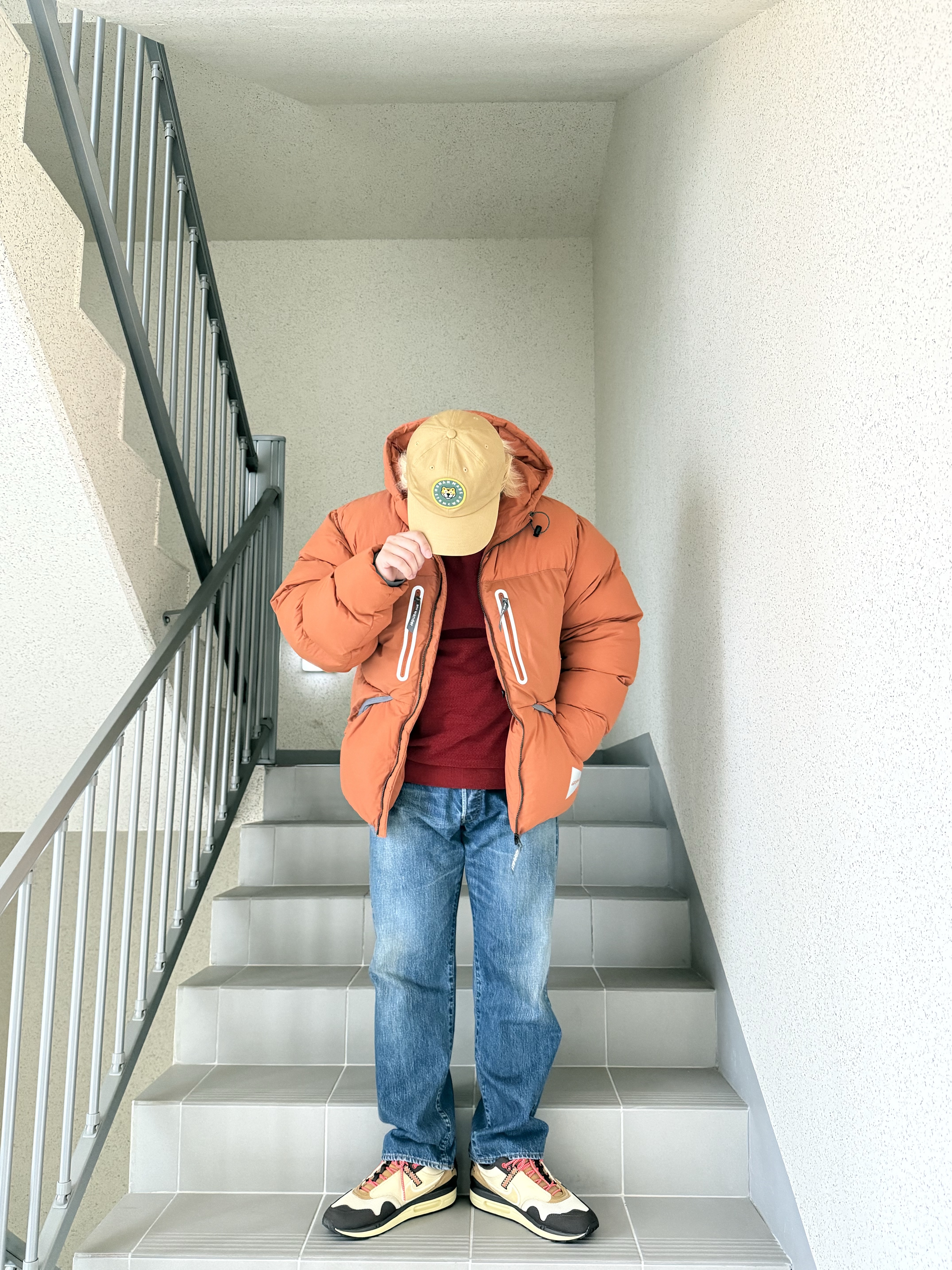 Nike x Travis Scott Air Max 1 Cact.us Brown 착용 스타일 - 4