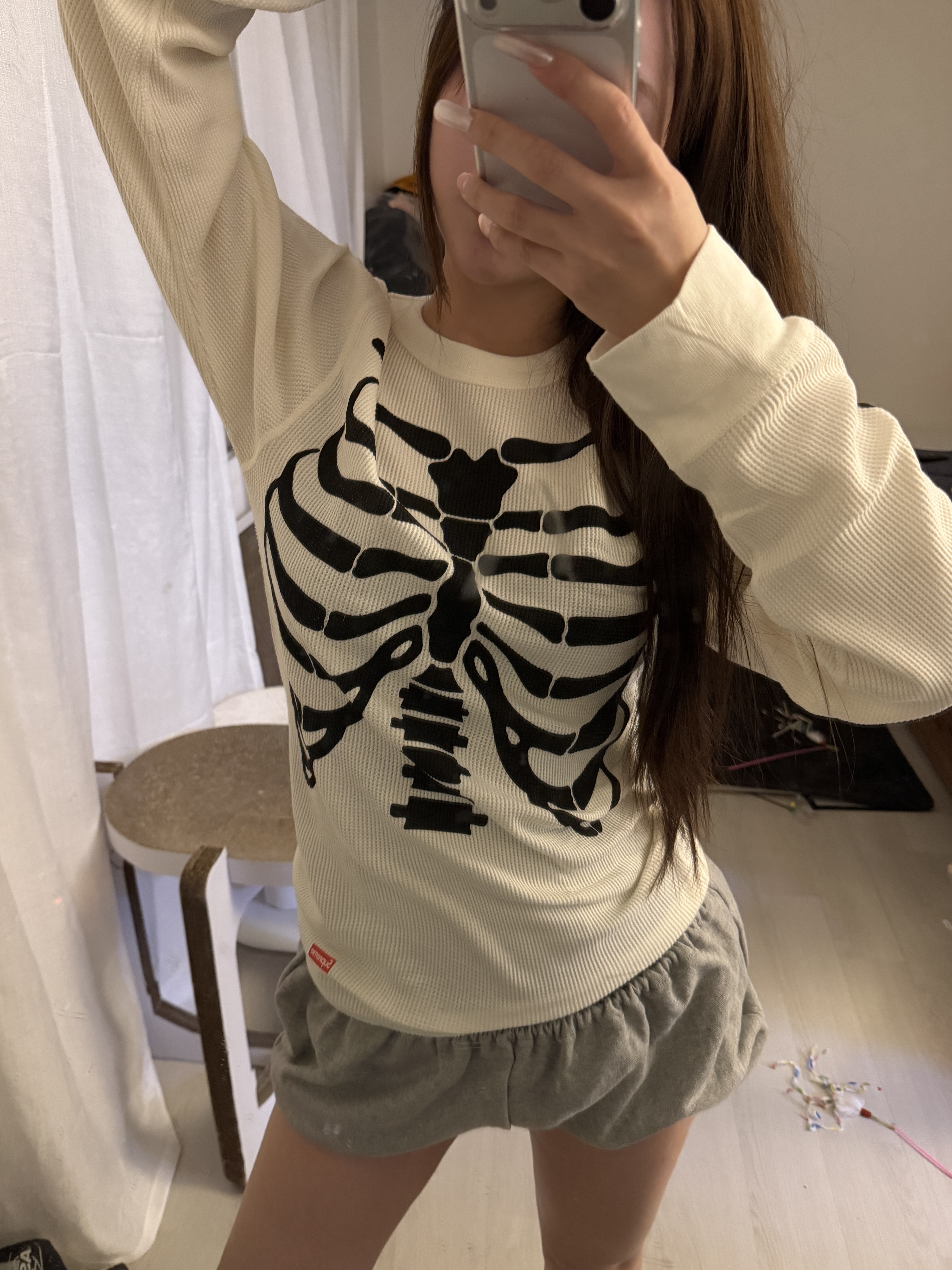 Supreme Hanes Bones Thermal Crew Natural (1 Pack) 착용 스타일 - 3