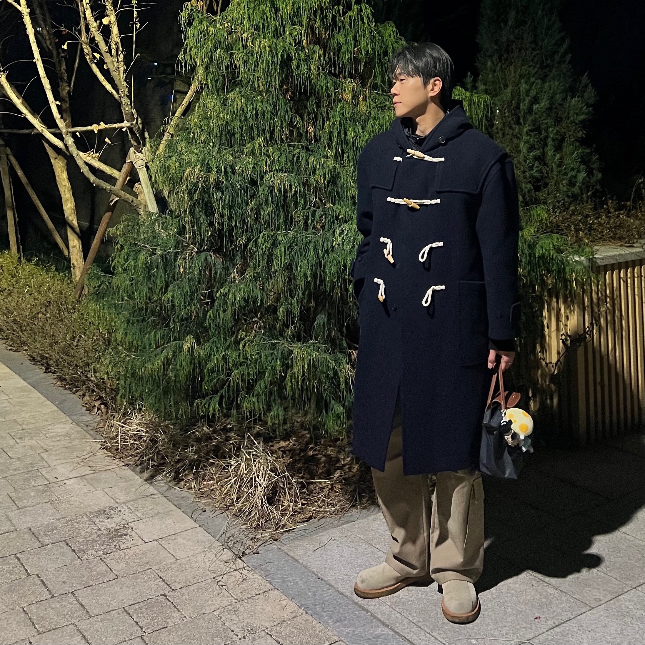 Covernat Wool Hooded Duffle Coat Dark Navy, STU 24 Spring Flared Cotton Pants Beige 착용 스타일