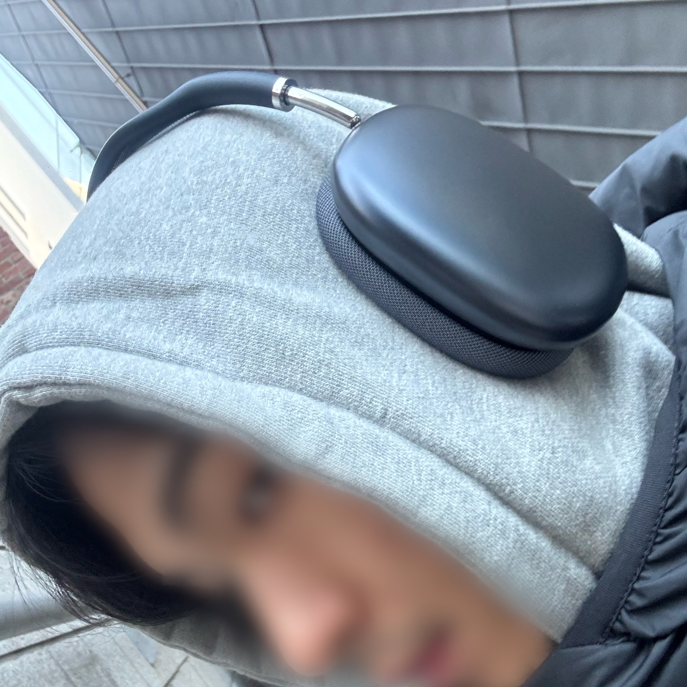 Apple AirPods Max USB C Midnight (Korean Ver.) 착용 스타일