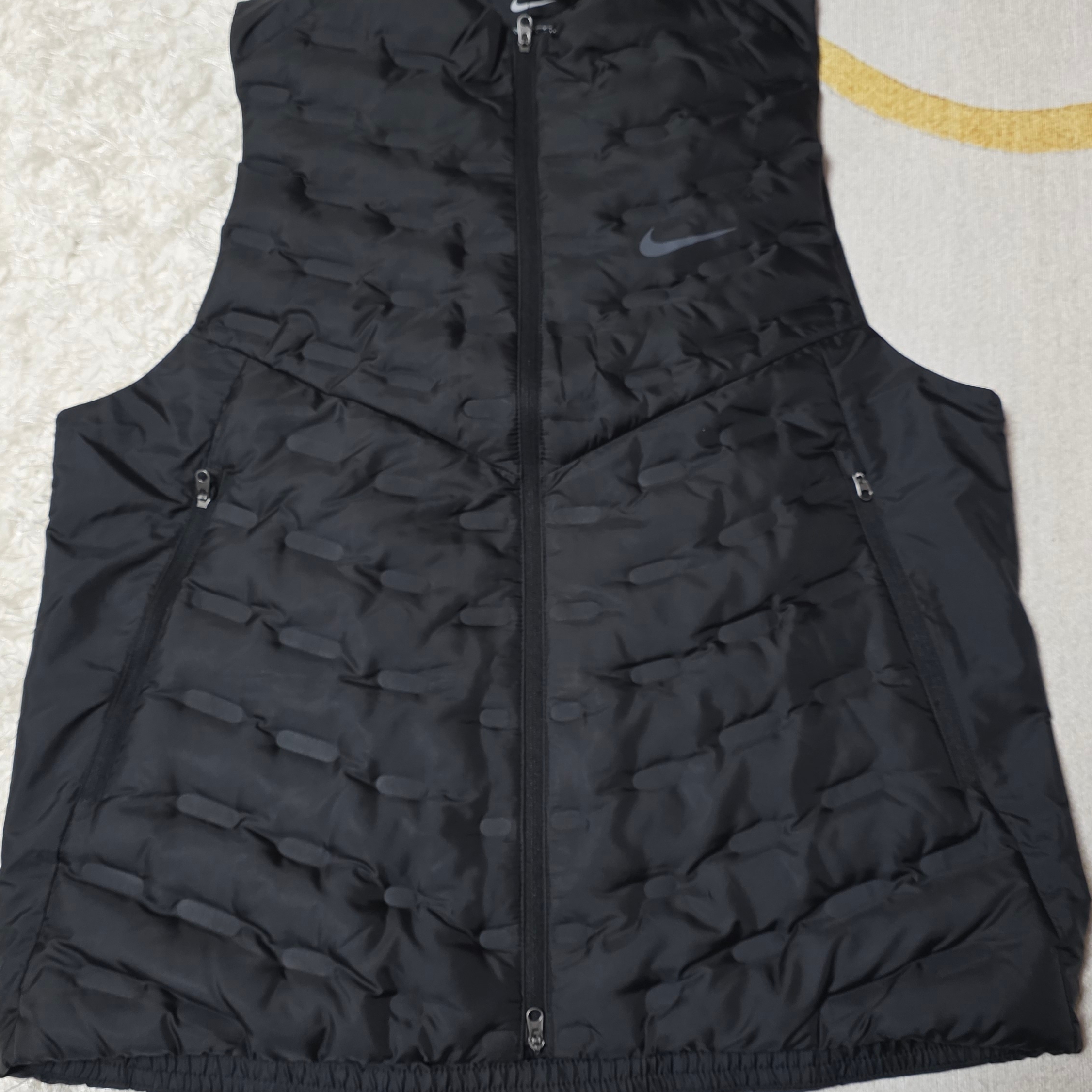 Nike Therma-Fit ADV Repel Down Running Vest Black - Asia, Nike Track Club Storm-Fit Running Jacket Black - Asia 착용 스타일 - 1