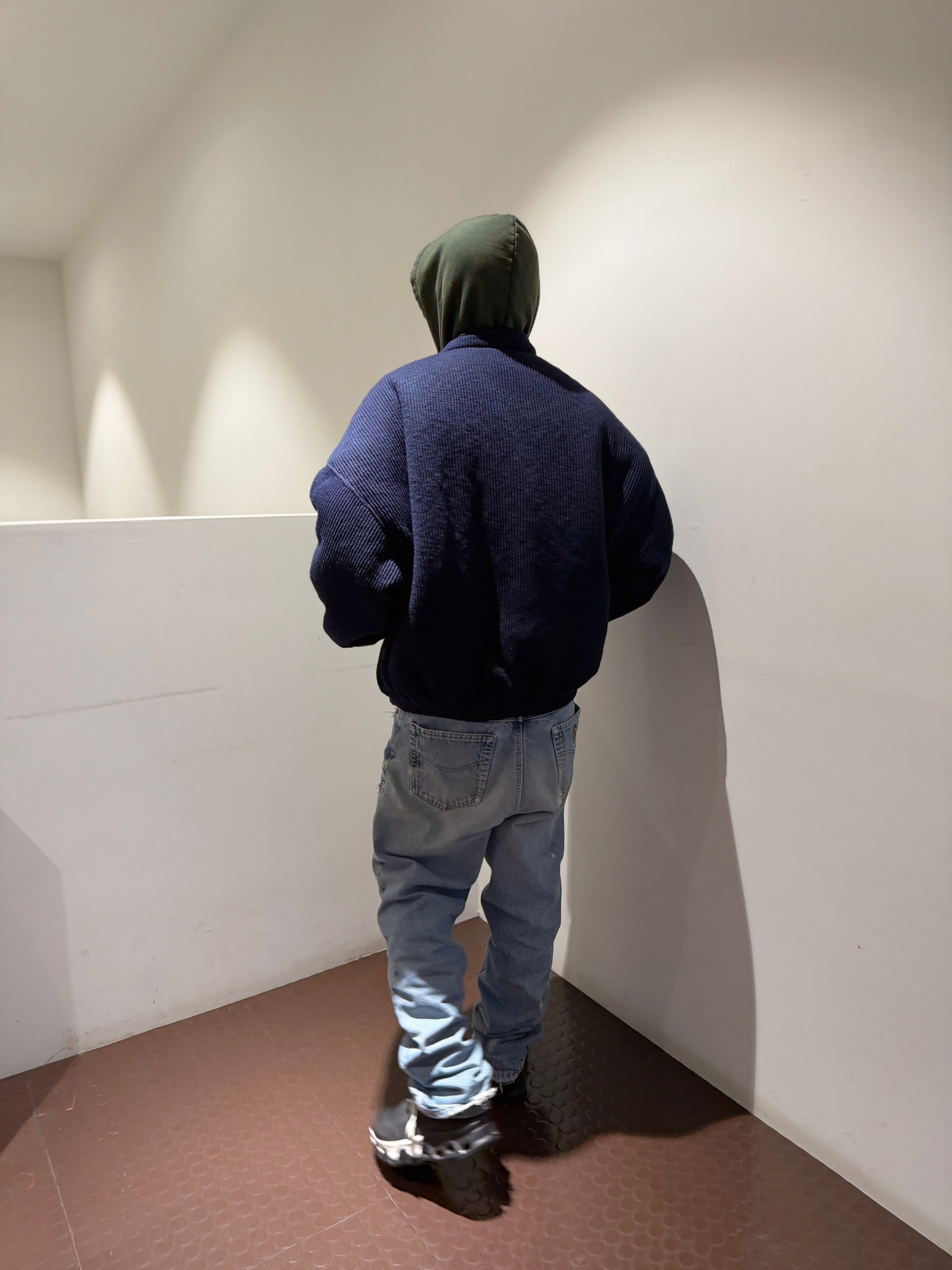 Nonnod Knit Bomber Navy, Nonnod Knit Bomber Navy 착용 스타일 - 3