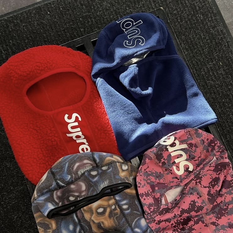 Supreme x Marmot Fleece Balaclava Skull Pile - 25FW, Supreme Heat Reactive Digi Camo Balaclava Pink - 25FW 착용 스타일