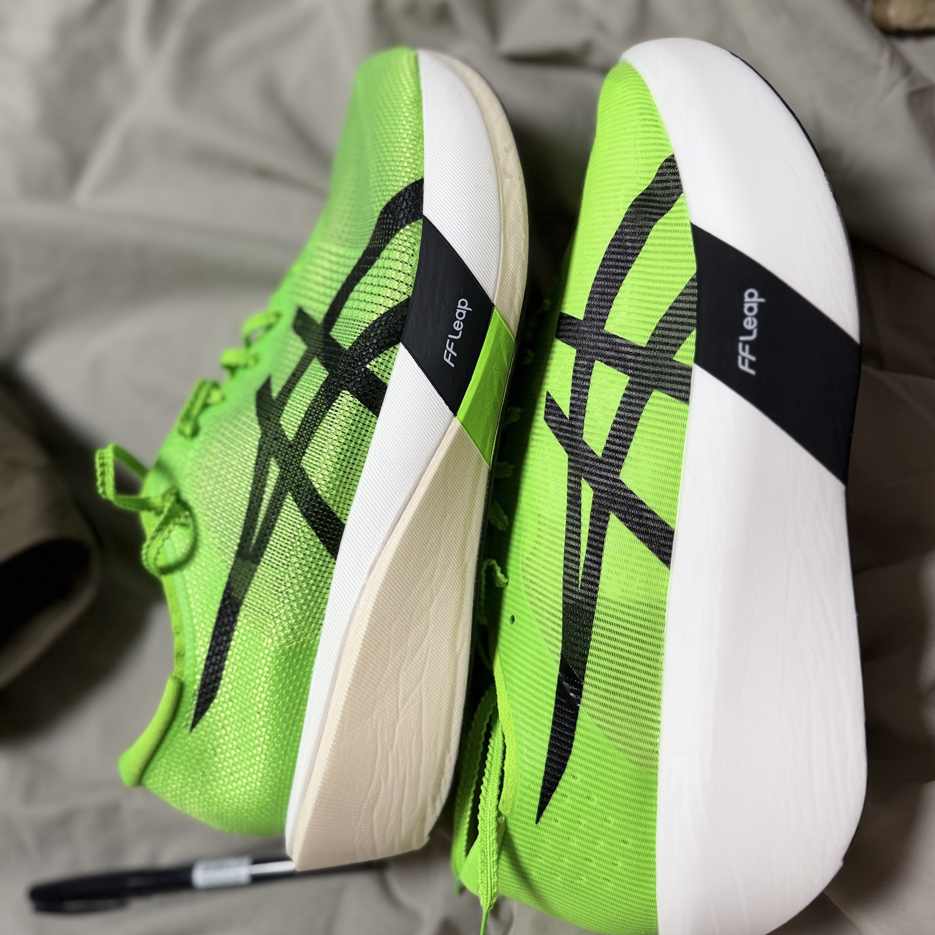 Asics Metaspeed Ray Green Gecko Black 착용 스타일