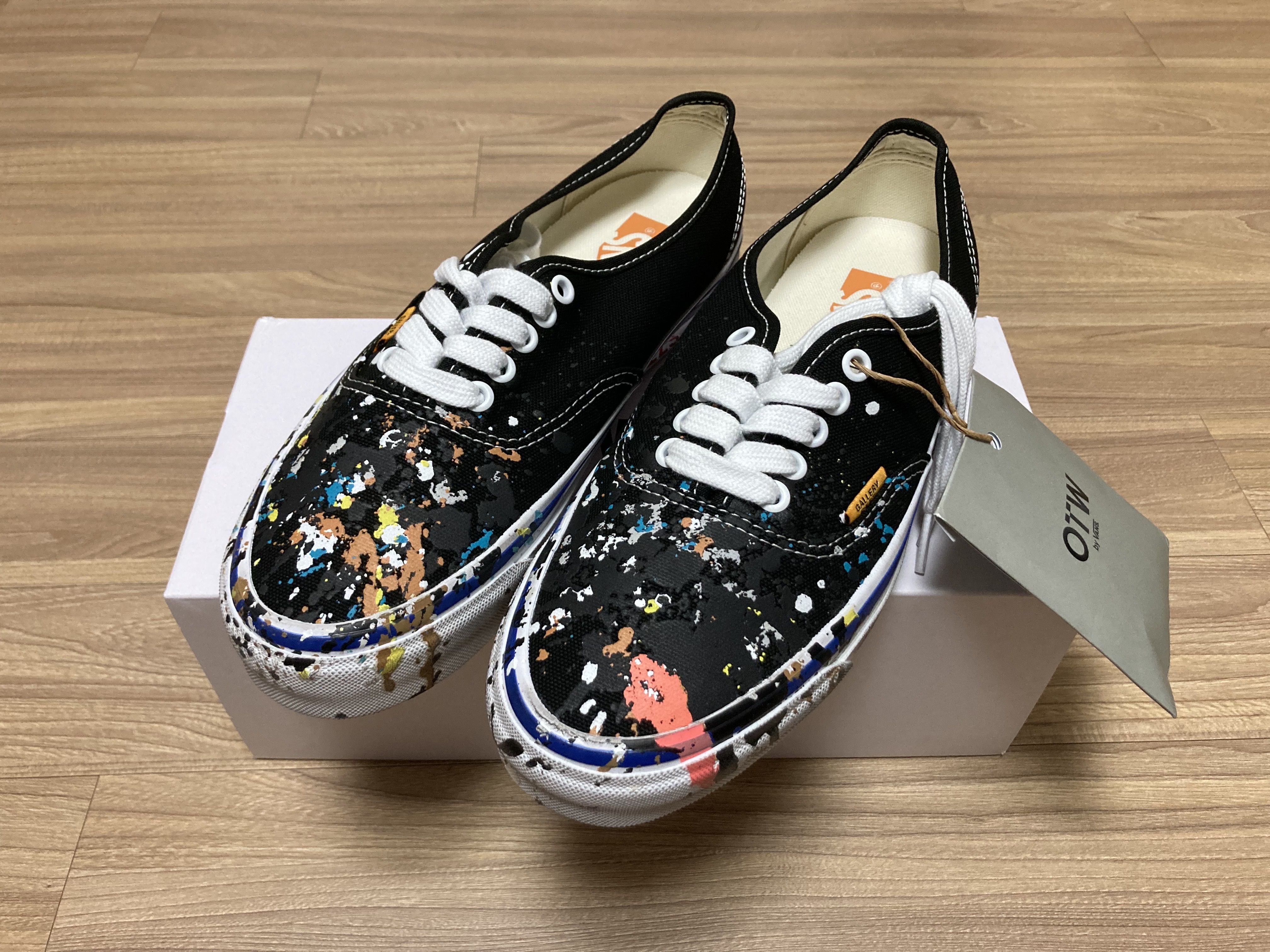 Vans x Gallery Dept. OTW Authentic 44 Black 착용 스타일