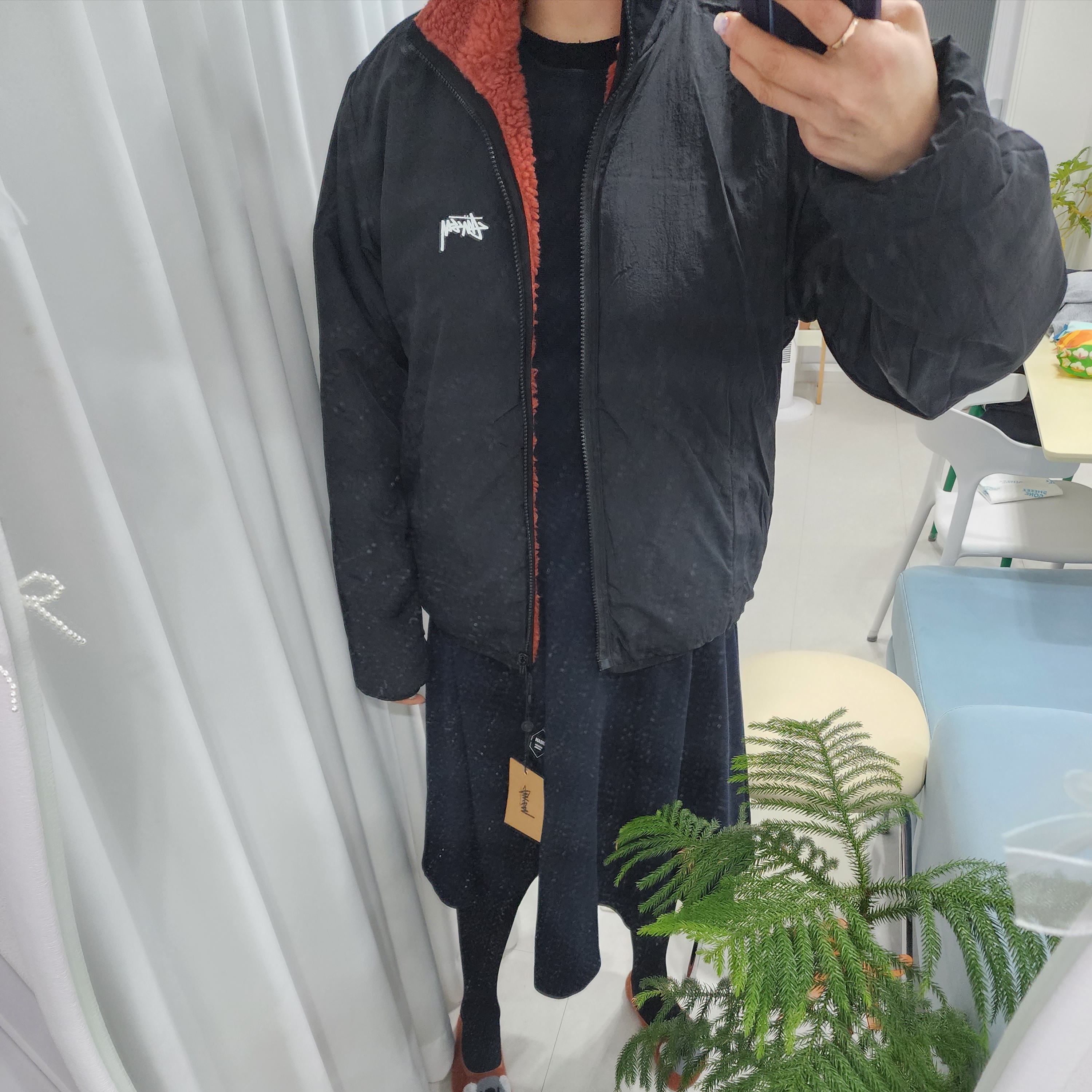 Stussy Sherpa Reversible Jacket Terracotta 착용 스타일 - 5