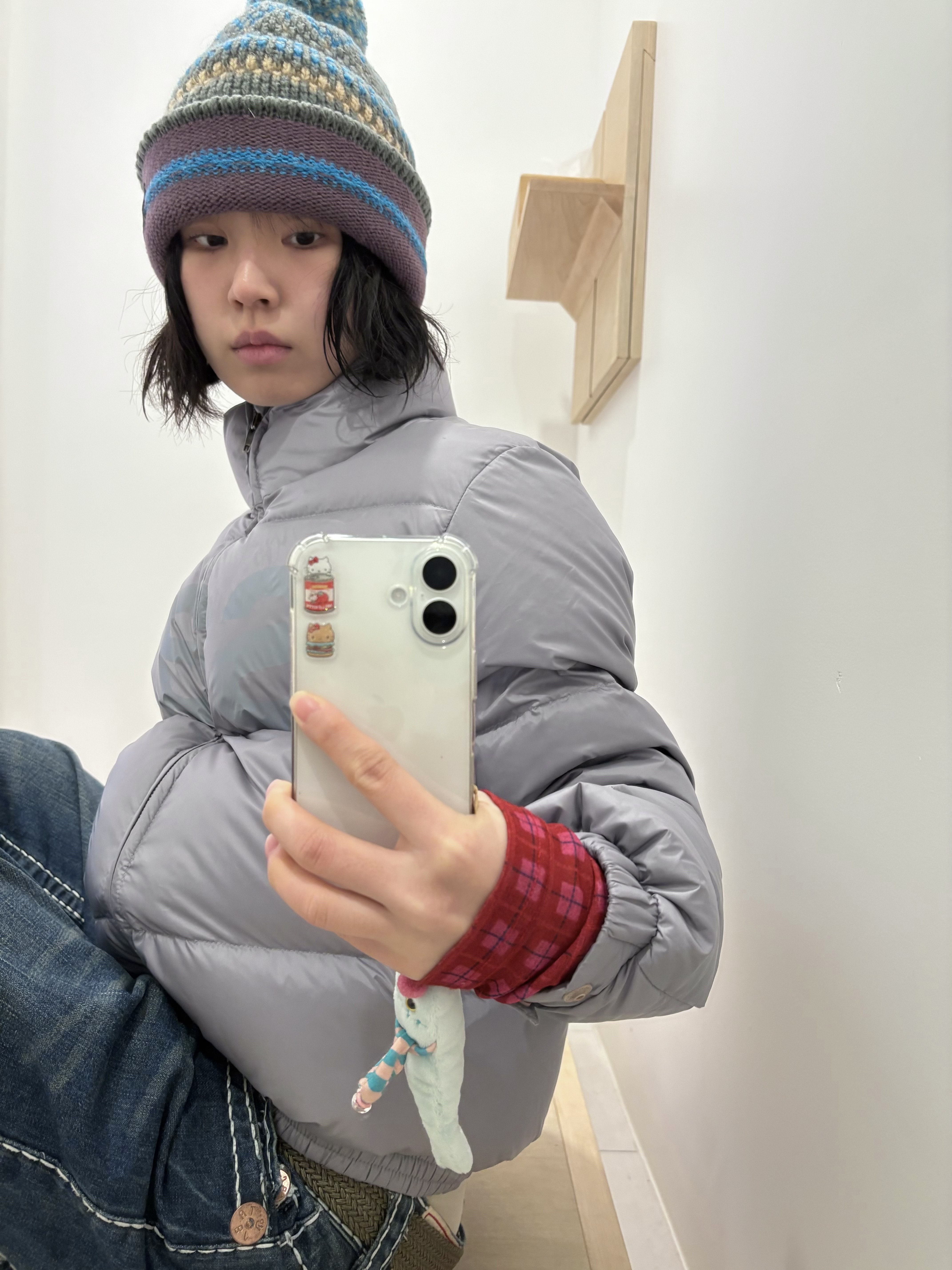 [KREAM 단독] Safarispot 1/2 Basic Safari Down Jacket Gray, [KREAM 단독] Safarispot 1/2 Basic Safari Down Jacket Navy 착용 스타일 - 2