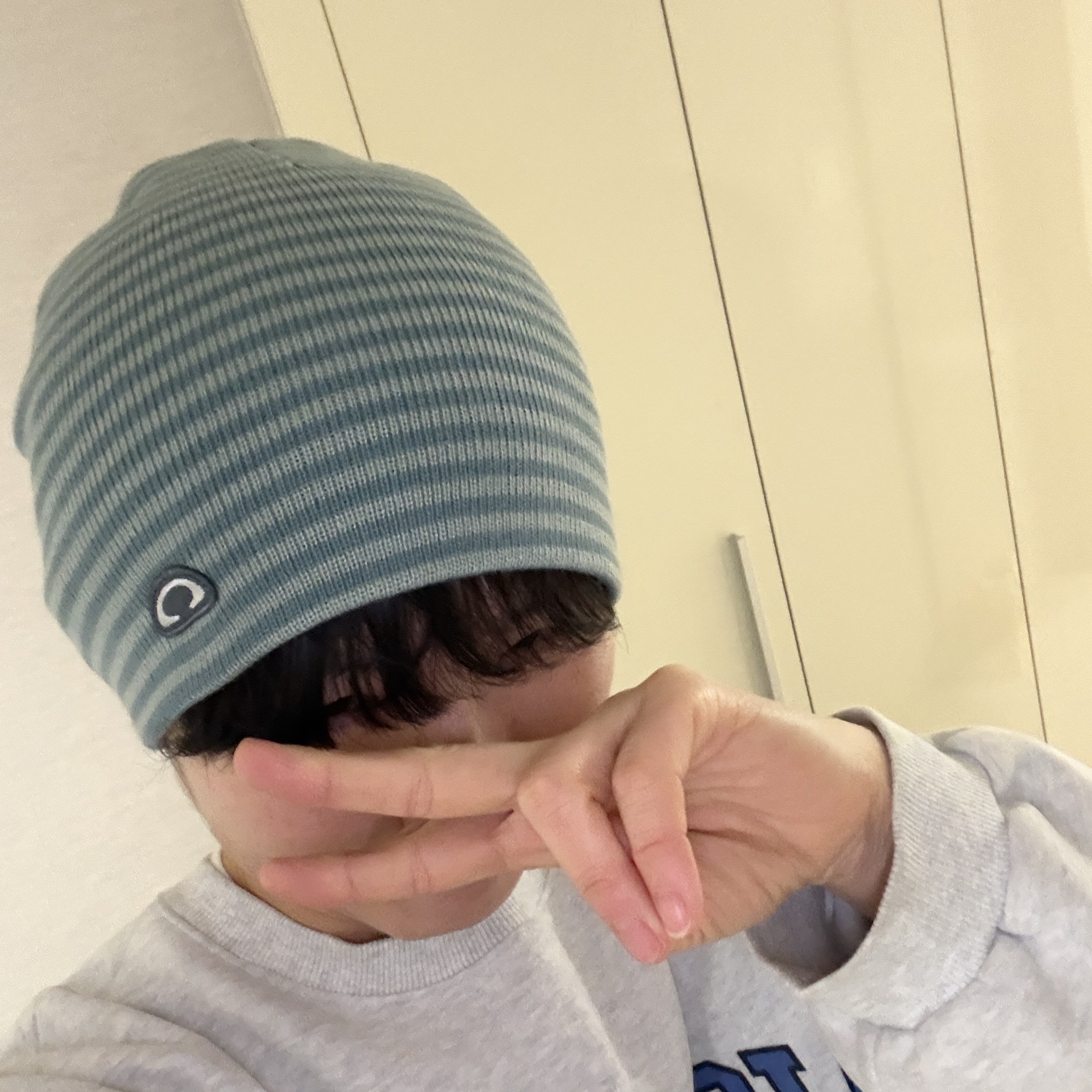 SUNNECT Striped Beanie Teal 착용 스타일