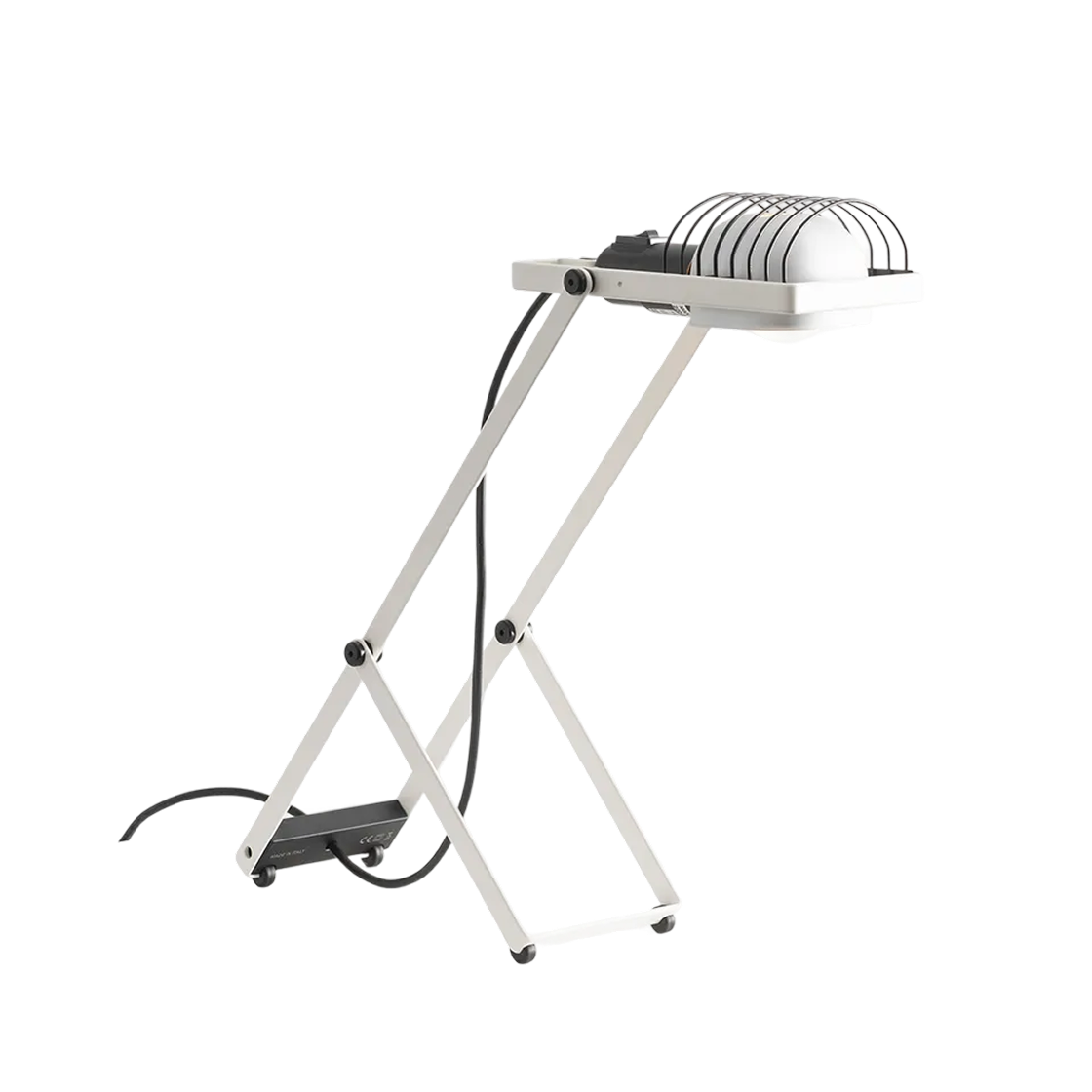 아르떼미데 신테시 화이트(Artemide Sintesi White)