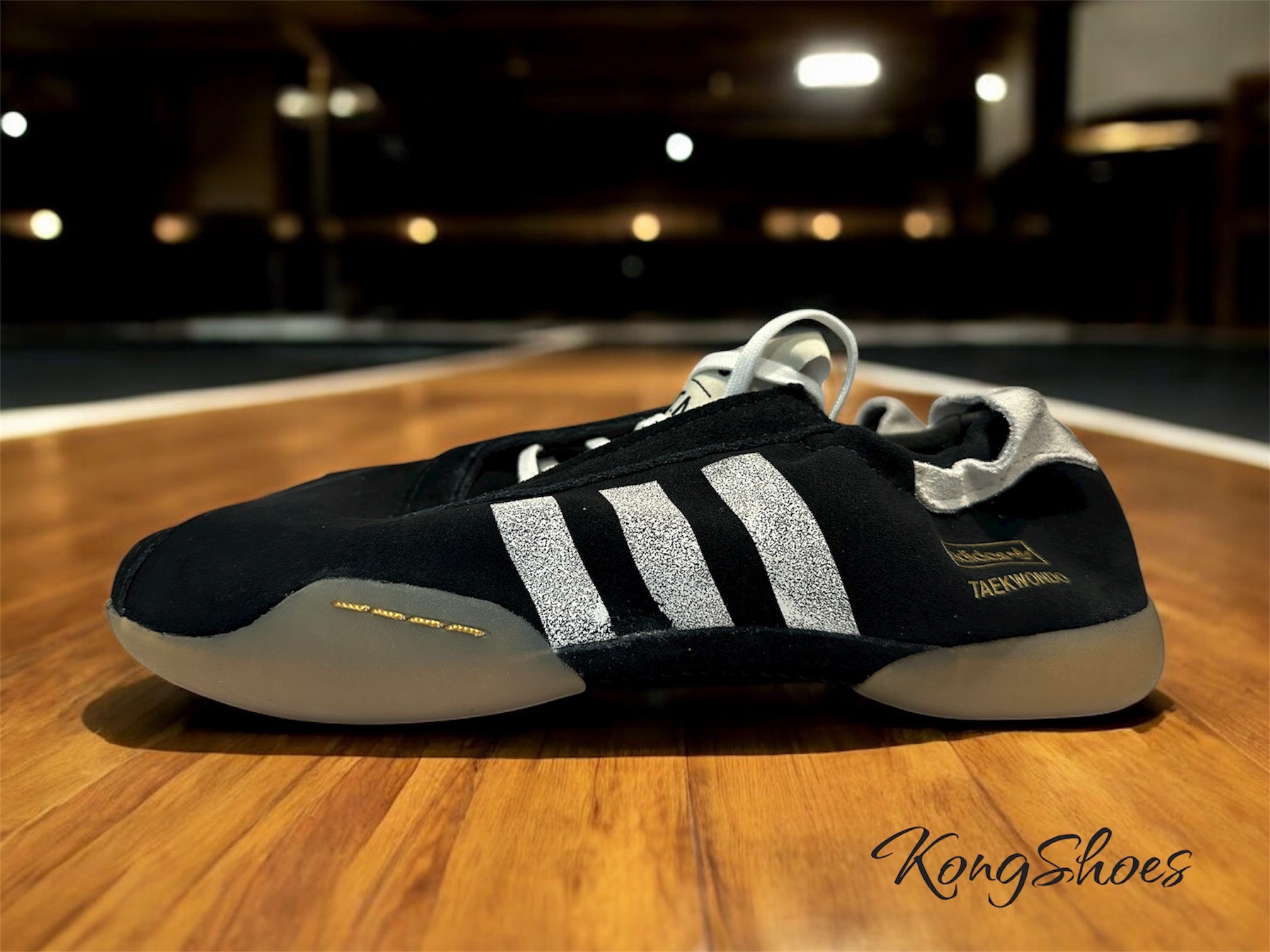 (W) Adidas x Song for the Mute Taekwondo Mei Core Black Cloud White 착용 스타일