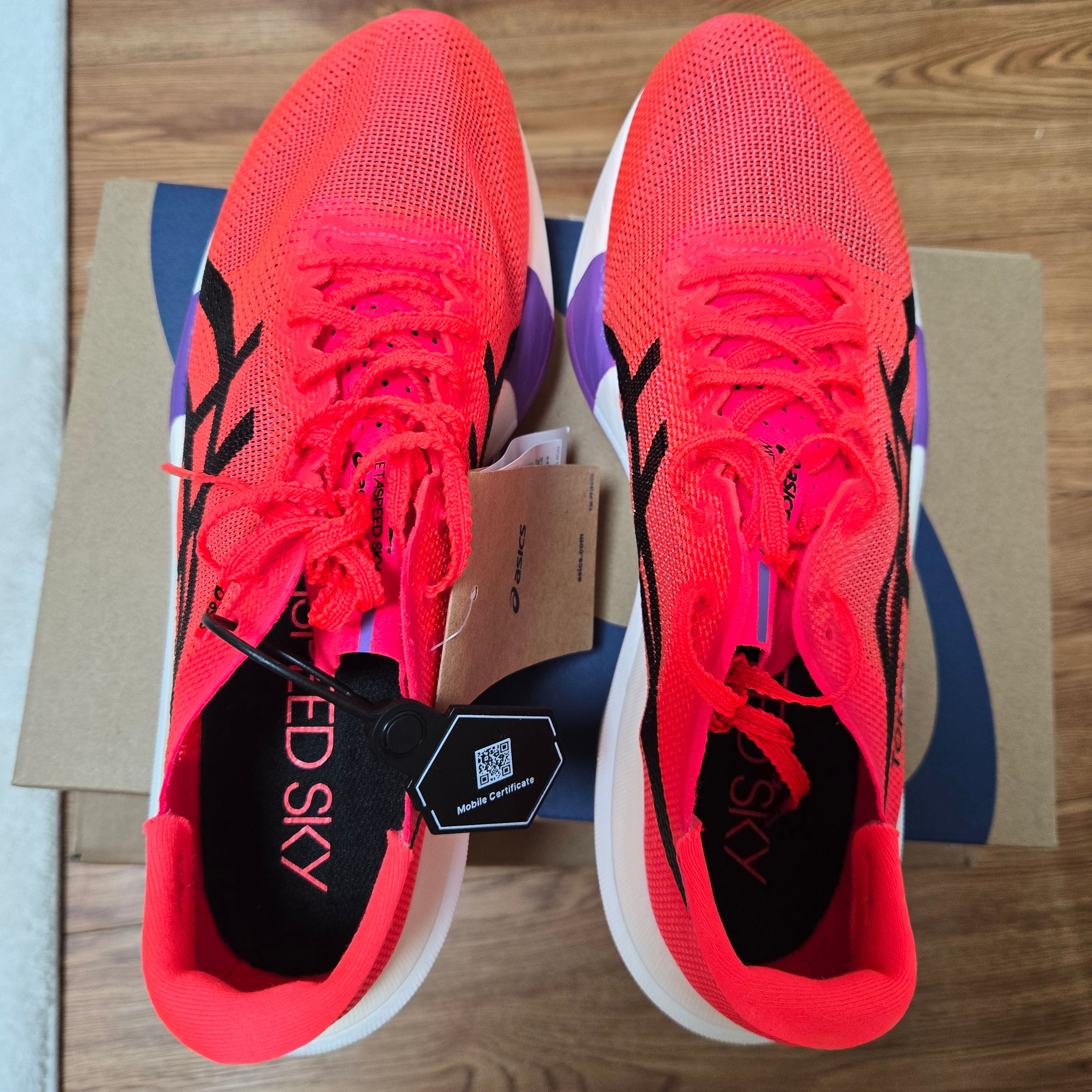 Asics Metaspeed Sky Tokyo Flash Red Black 착용 스타일 - 6
