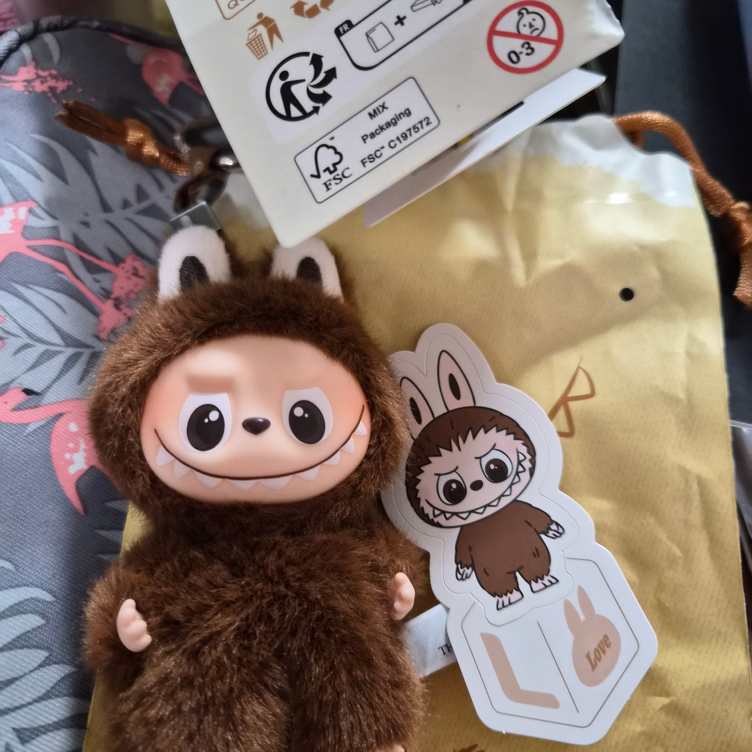 Pop Mart Labubu The Monsters Pin For Love Series Vinyl Plush Pendant (A-M) L (Opened Case) 착용 스타일 - 2