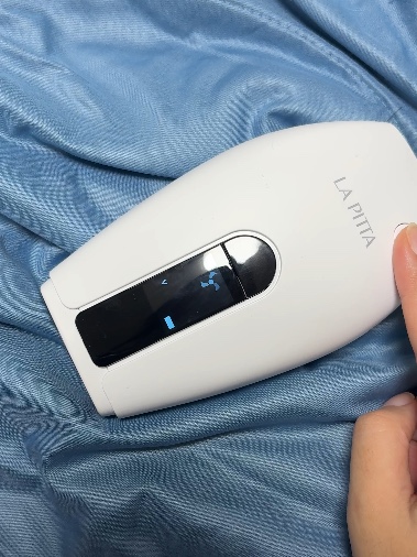 LA PITTA Sapphire Cooling IPL Dual Hair Removal Medical Device 착용 스타일