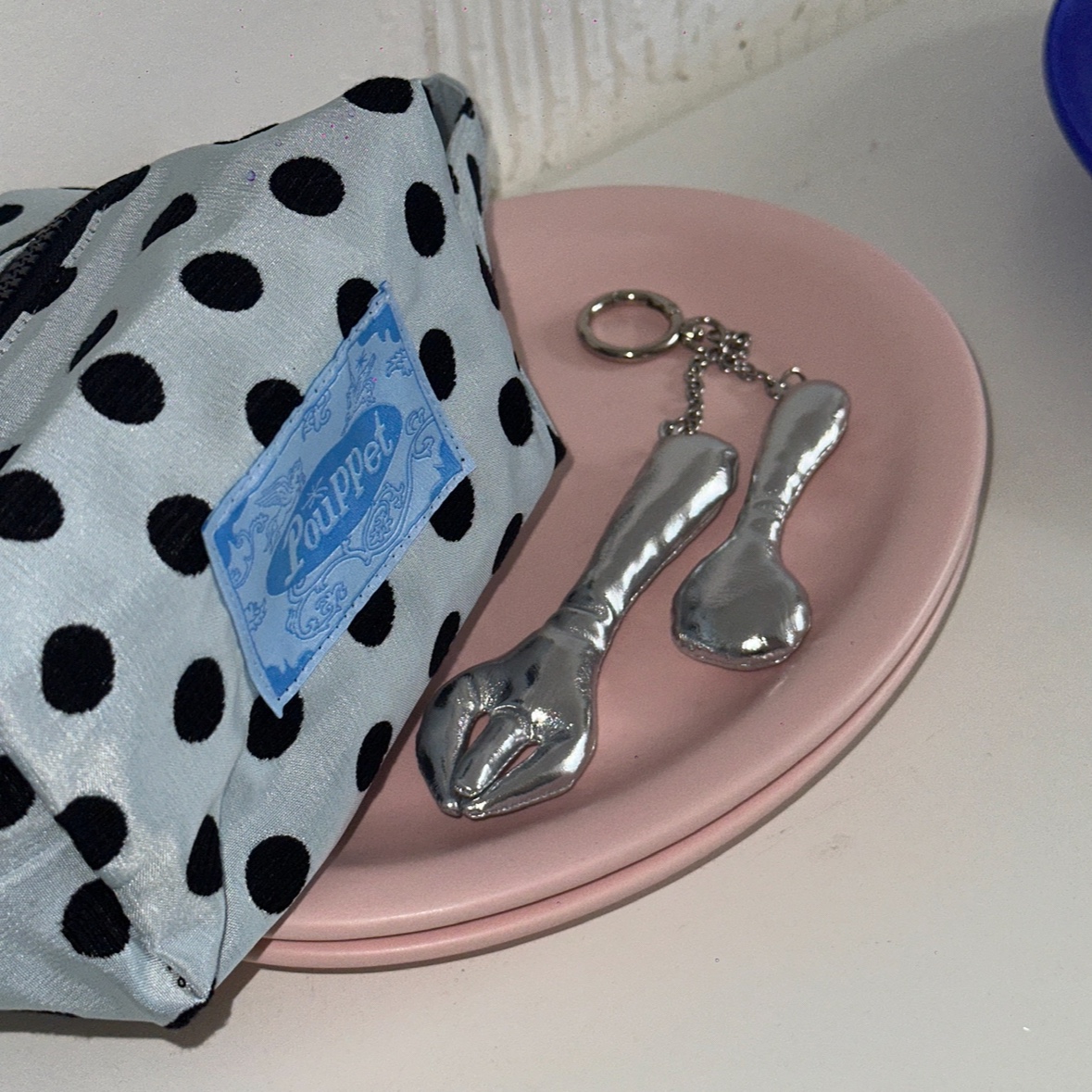 [3% 적립] POUPPET Silky Dot Pouch Silver Blue, [3% 적립] POUPPET Enjoy ur lunch Keyring 착용 스타일