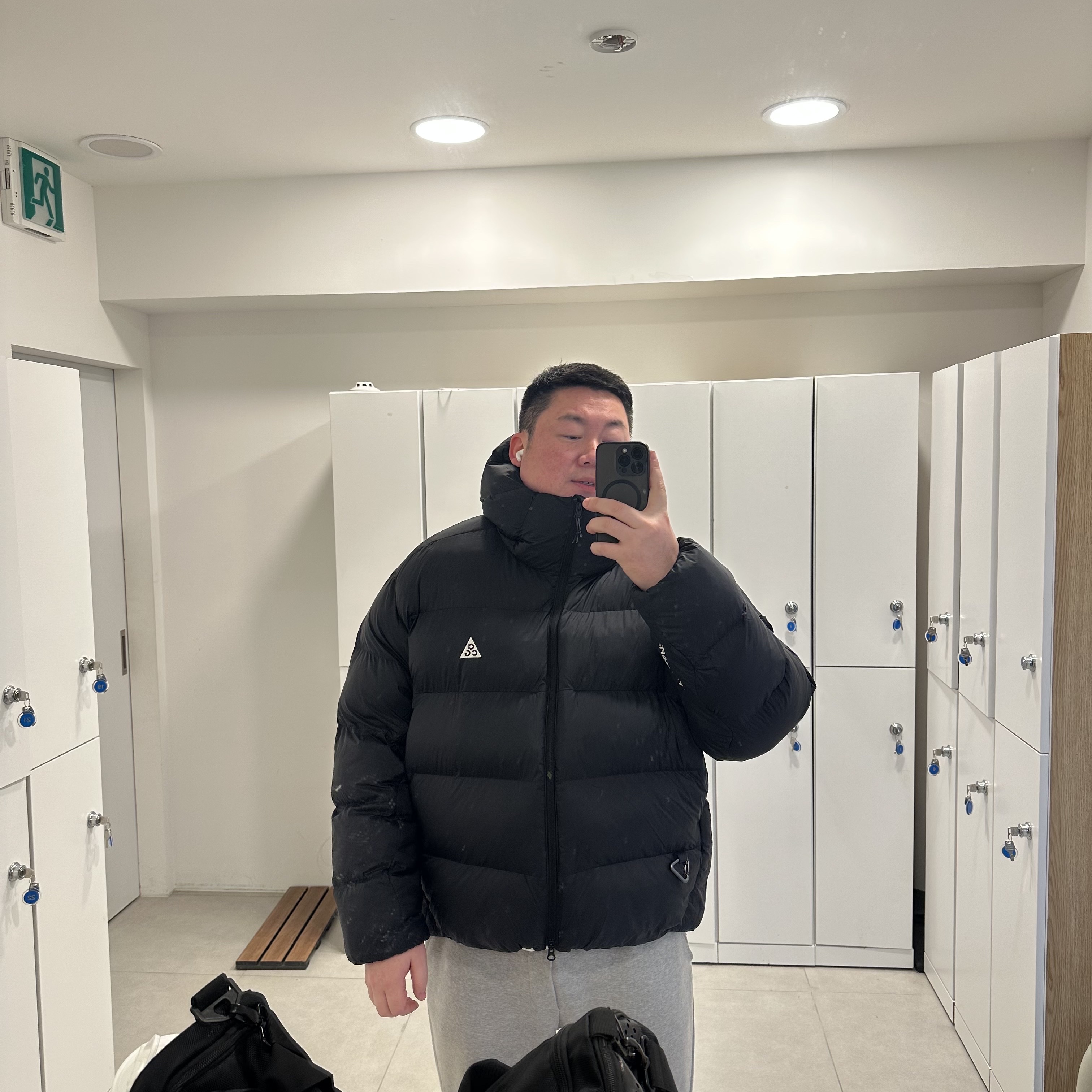 Nike ACG Therma-Fit ADV Lunar Lake Loose Hooded Jacket Black Summit White - Asia 착용 스타일 - 2