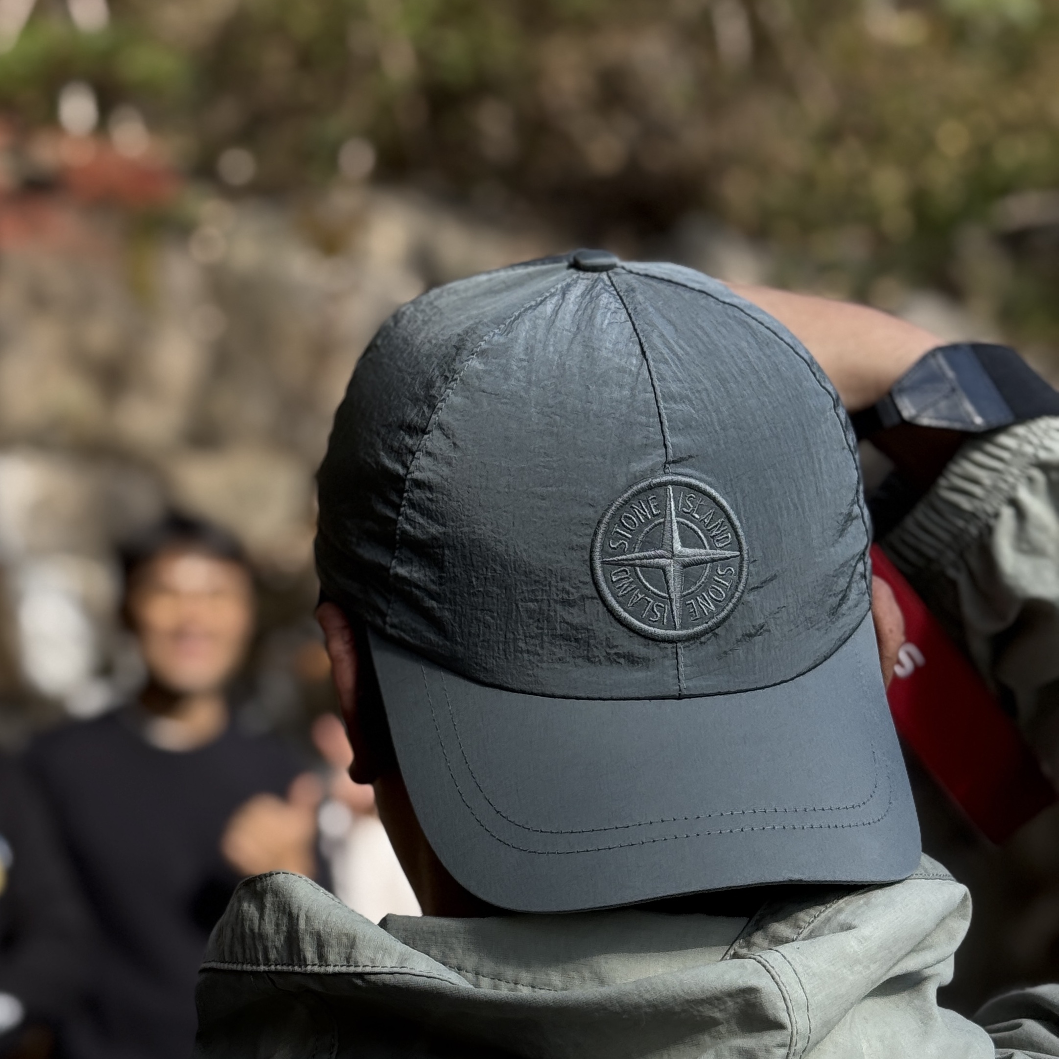 Stone Island 99576 Nylon Metal 6-Panel Cap Olive - 22FW 착용 스타일