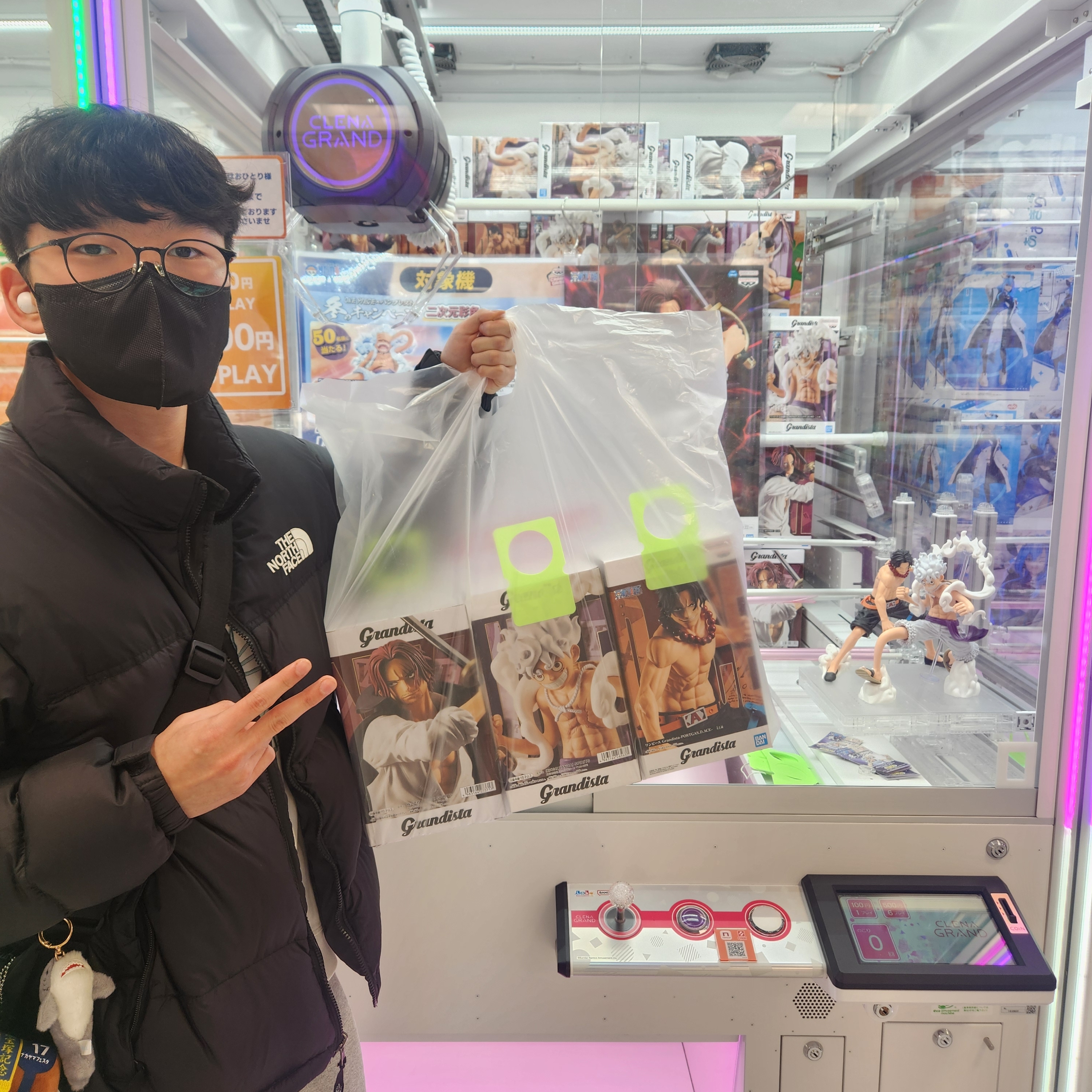 The North Face 1996 Eco Nuptse Jacket Black 착용 스타일 - 1