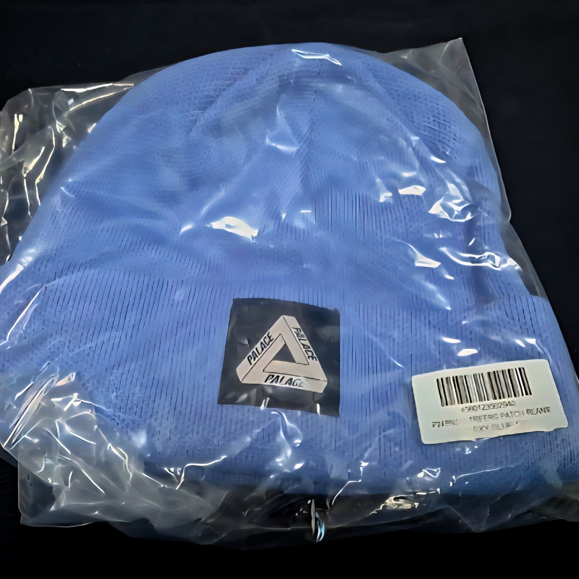 Palace Tri-Ferg Patch Beanie Flexy Blue - 23SS 착용 스타일
