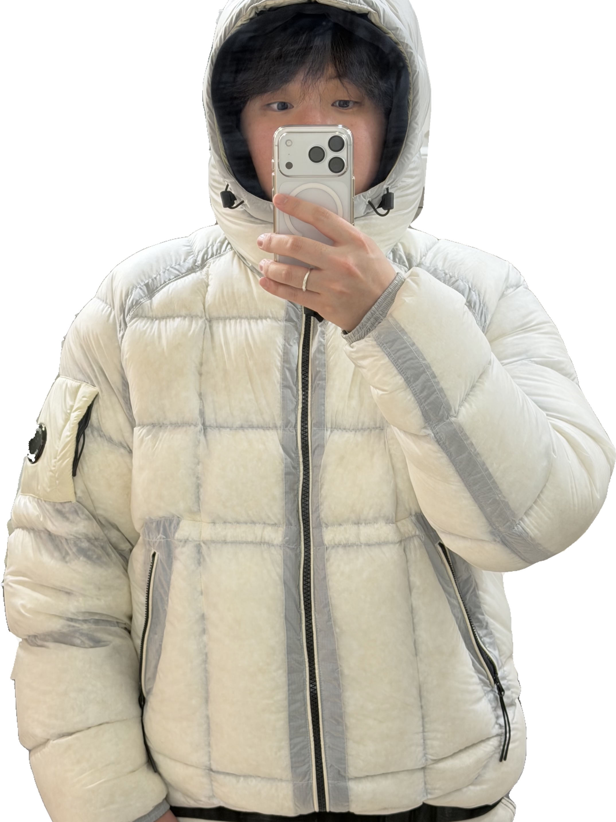 C.P. Company D.D. Shell Hooded Down Jacket Pistachio Shell Beige - 25FW, C.P. Company D.D. Shell Hooded Down Jacket Gauze White - 25FW 착용 스타일