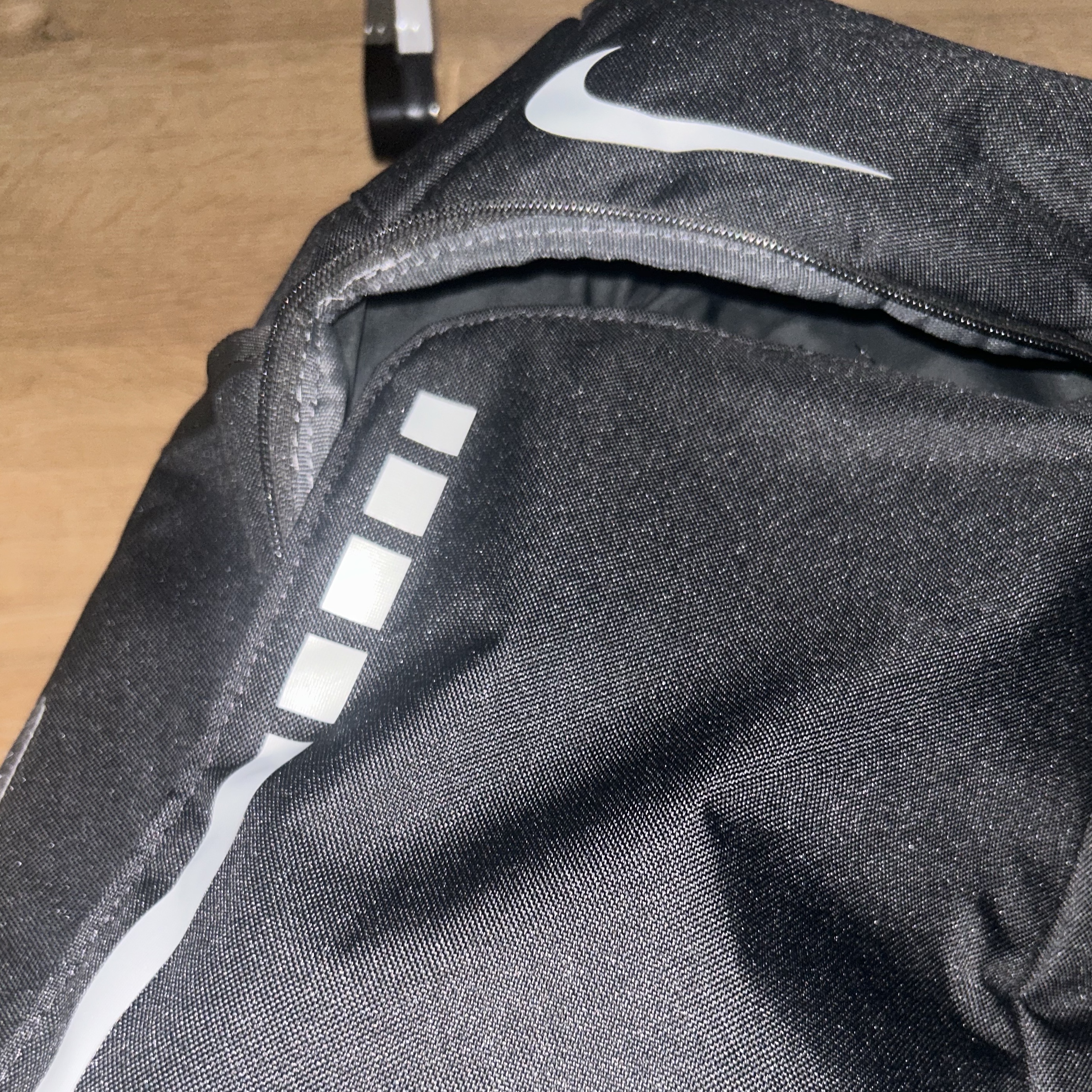 Nike Hoops Elite Backpack 32L Black Anthracite 착용 스타일