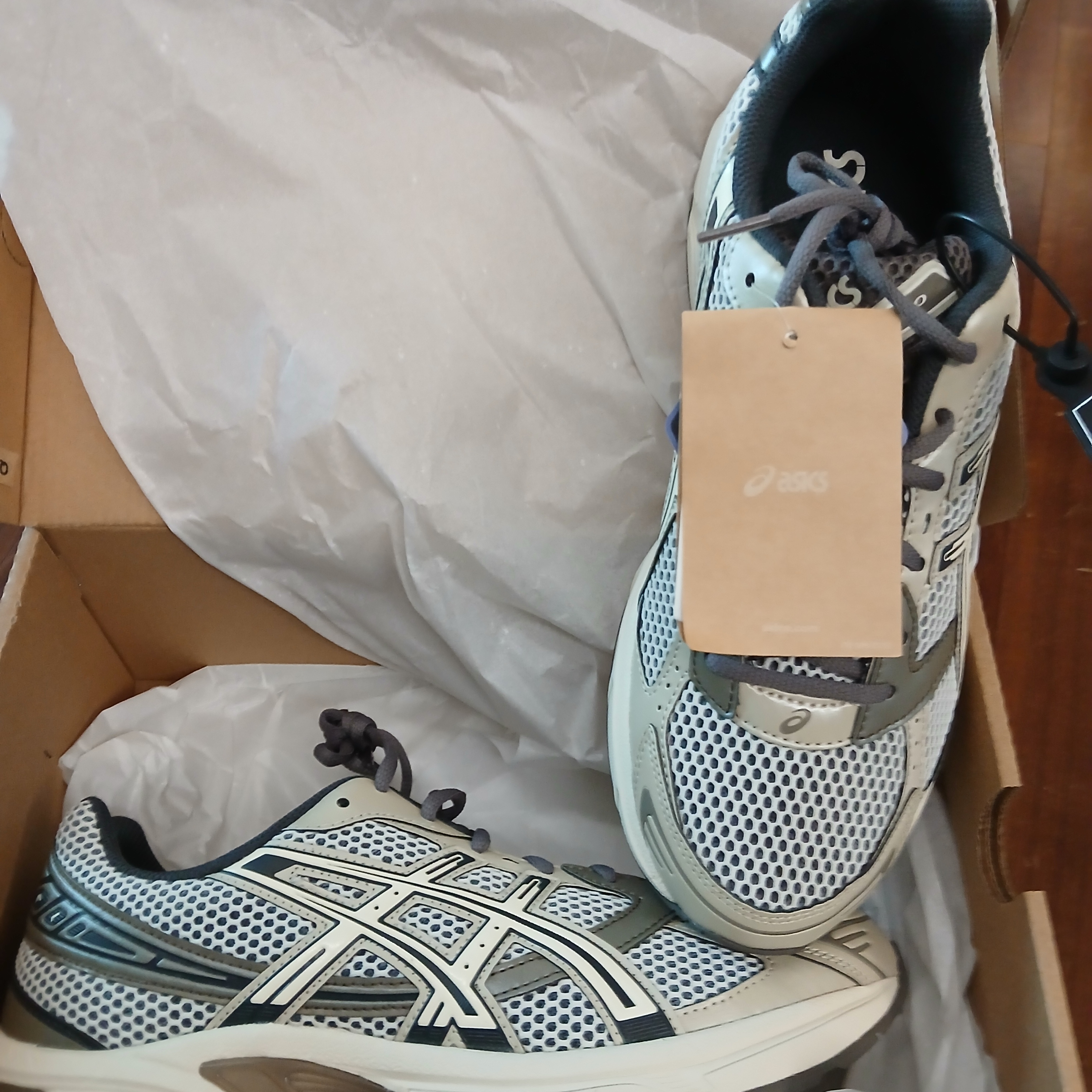Asics Gel-1130 Birch Dark Taupe - Korea Exclusive 착용 스타일 - 1
