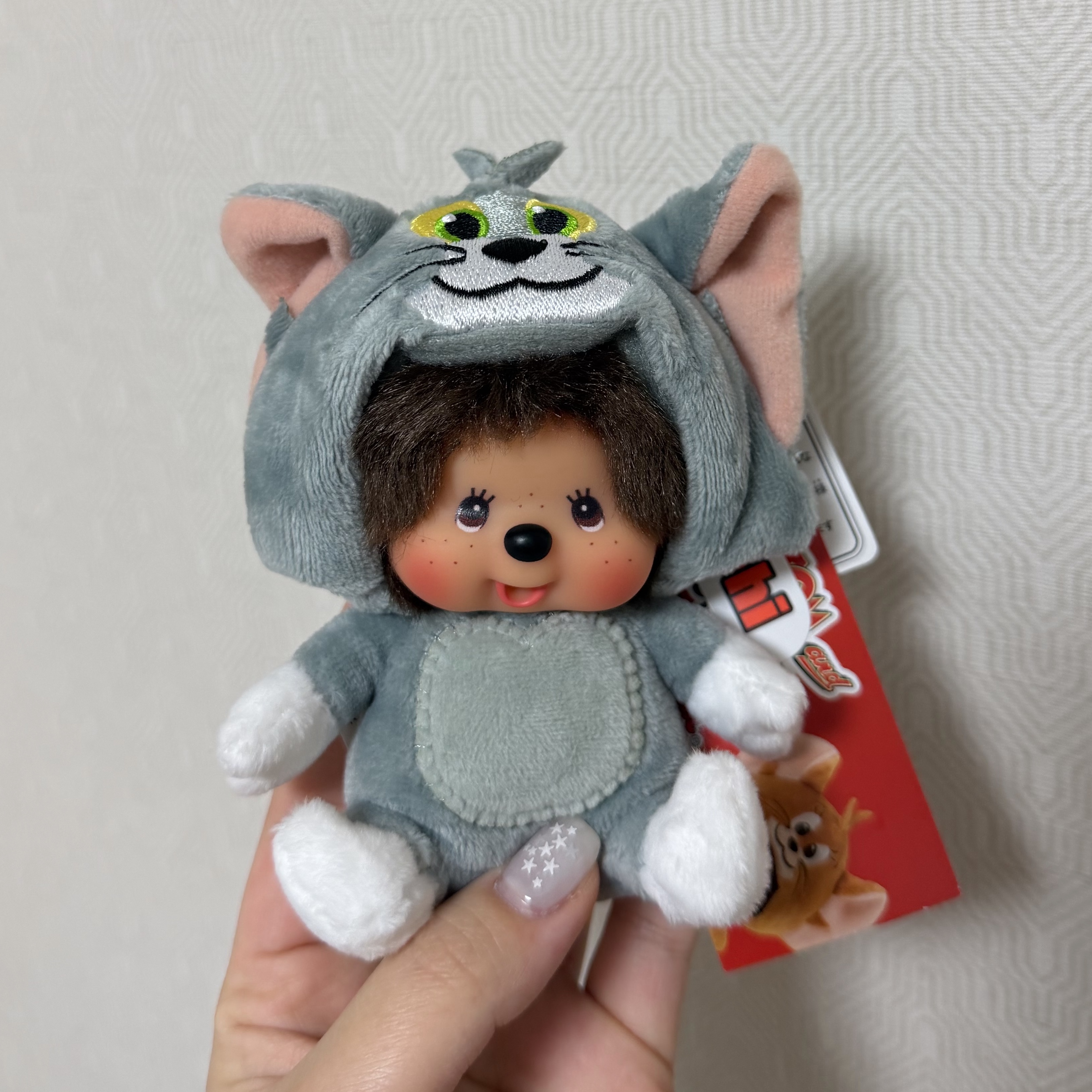 Monchhichi x Tom & Jerry SS Doll Mini Key Chain Tom 착용 스타일