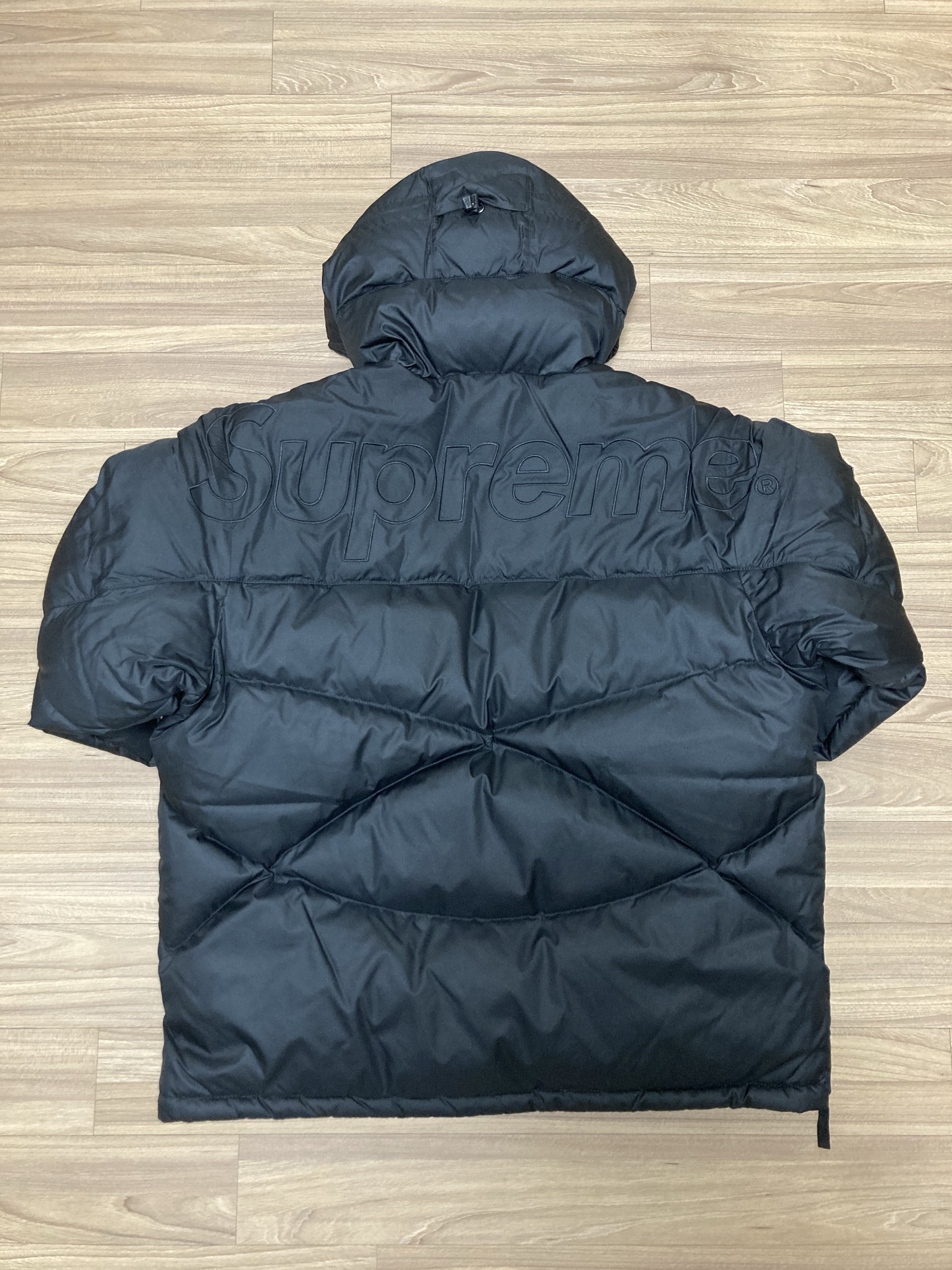 Supreme x The North Face 800-Fill Half Zip Hooded Pullover Black - 22FW 착용 스타일 - 2