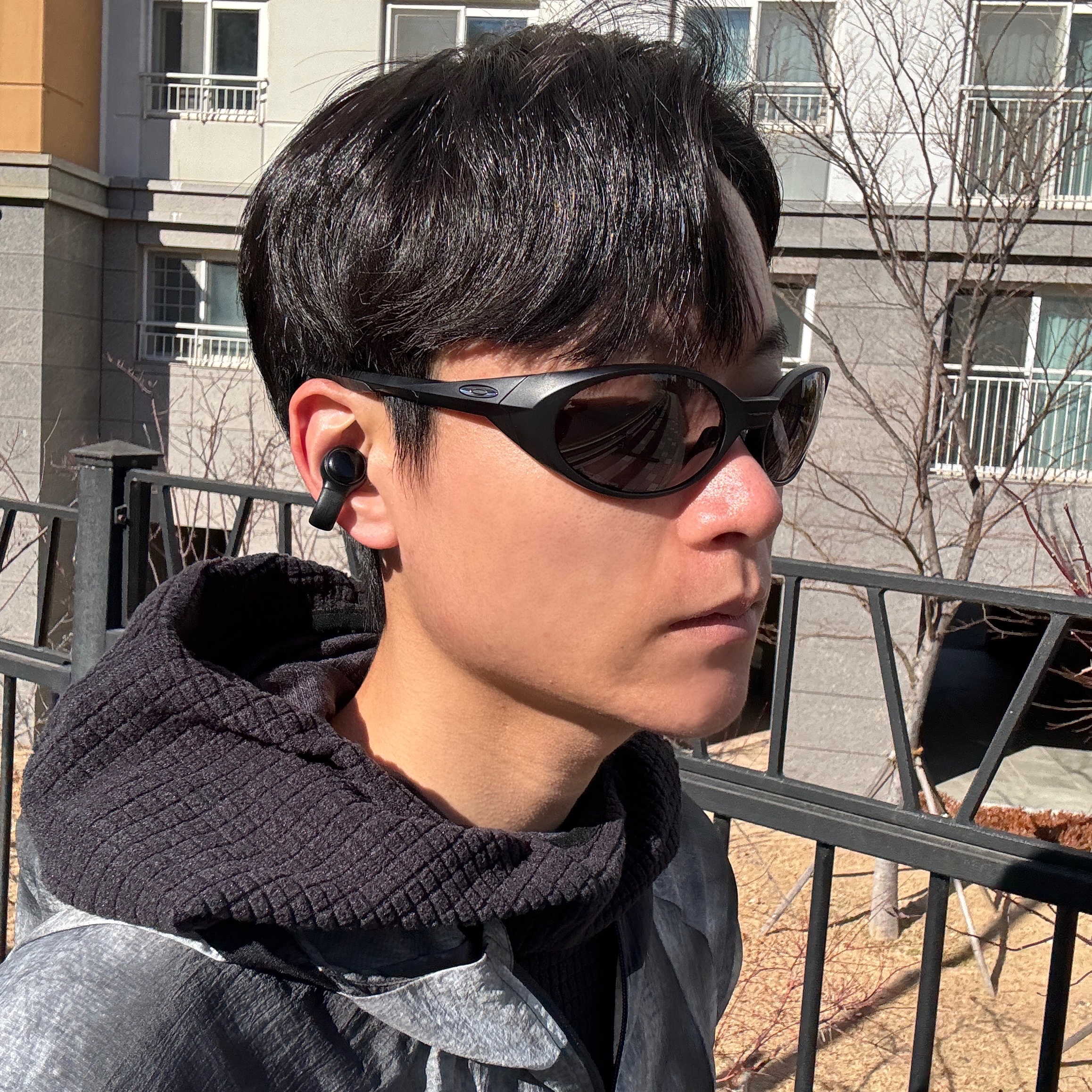 Oakley Eye Jacket Redux Matte Black Frame Prizm Grey Lenses High Bridge Fit 착용 스타일