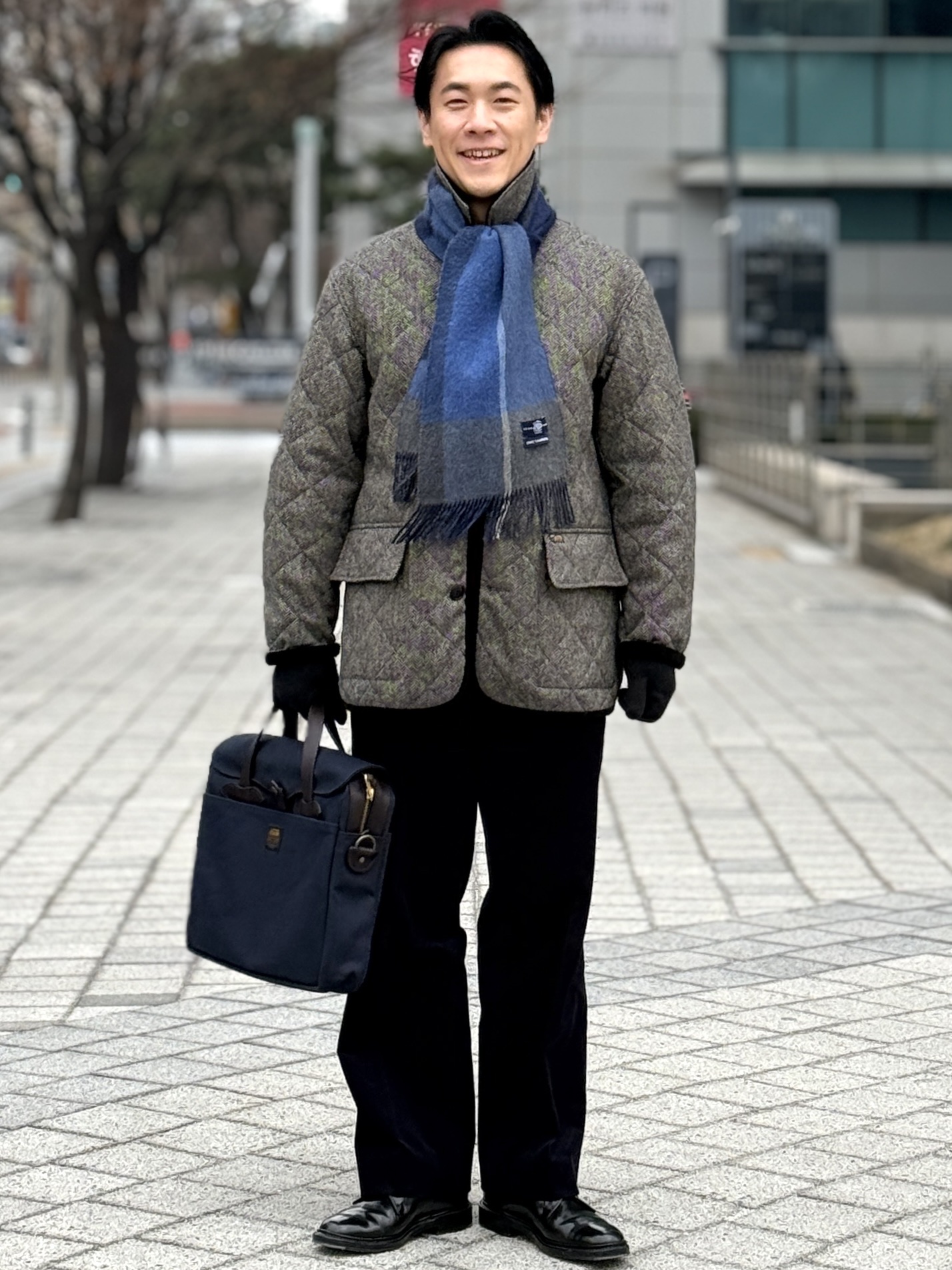 Alden 9901 Cordovan Plain Toe Blucher Oxford Black - D, Filson Rugged Twill Original Briefcase Navy 착용 스타일 - 1