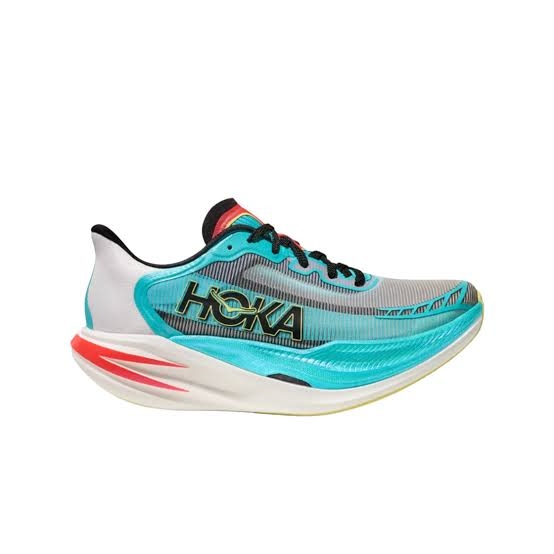 Hoka Cielo X1 2.0 Frost Black 착용 스타일