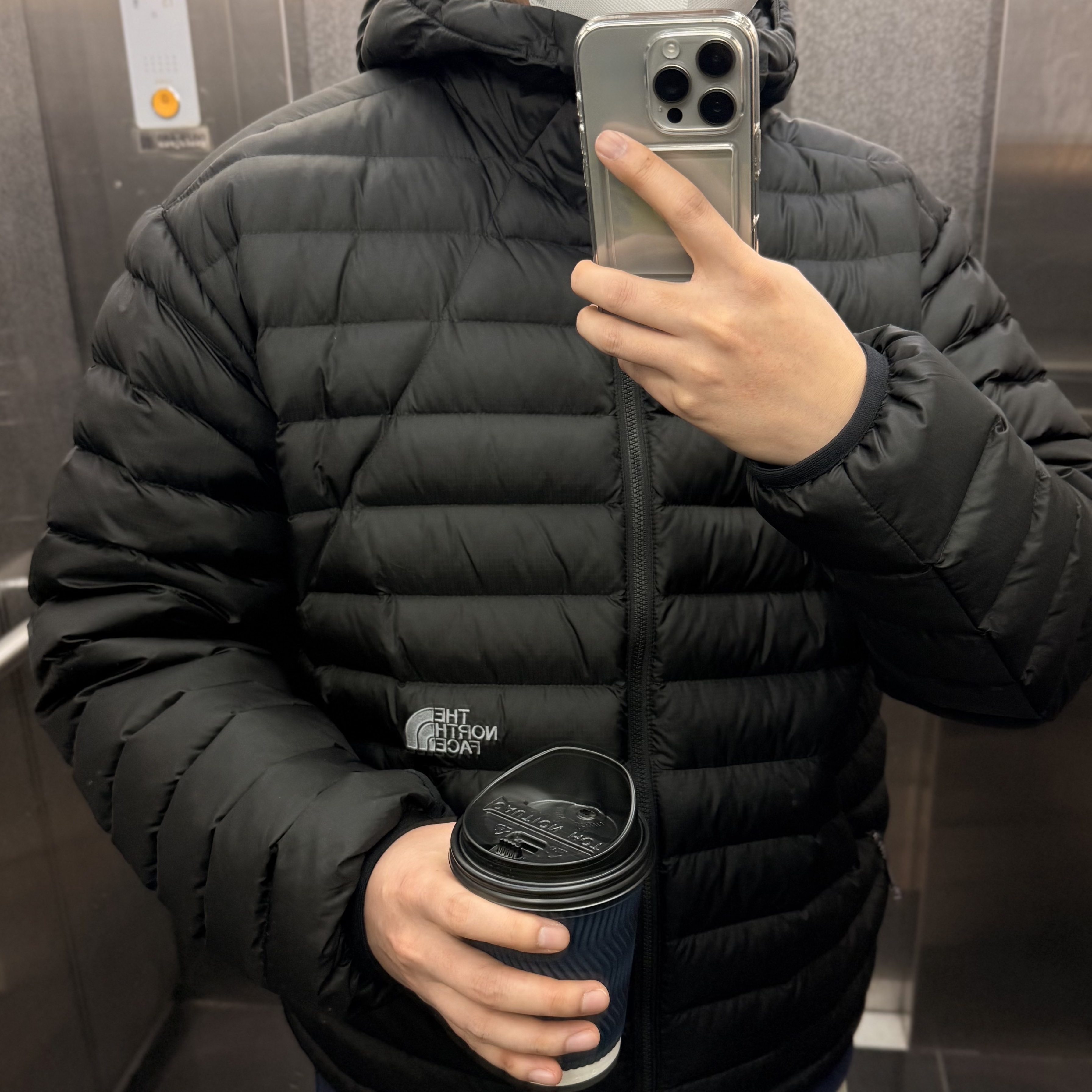 The North Face Ventus On Jacket Black 착용 스타일 - 1