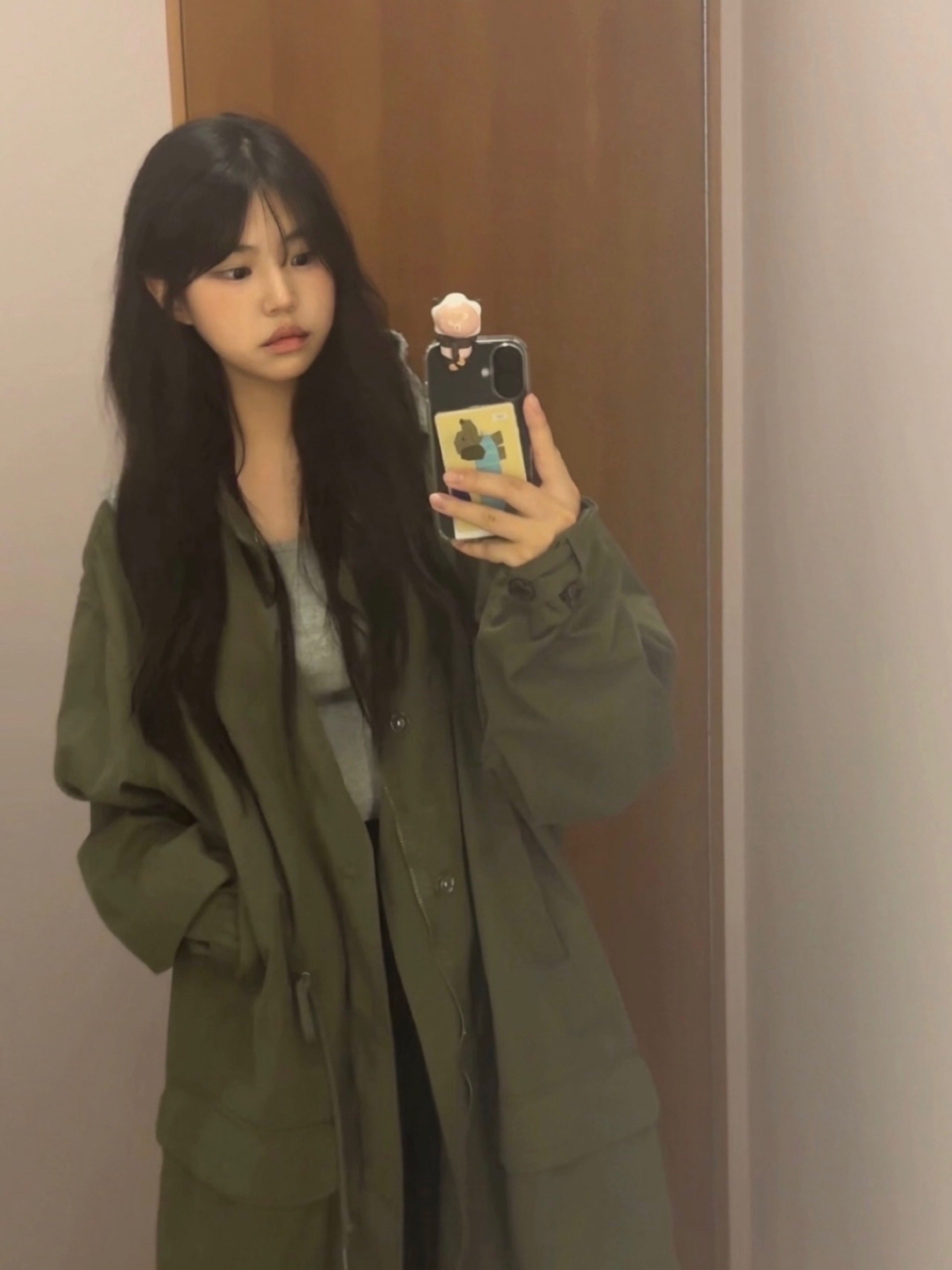 COYSEIO Washed Military Jacket Mud Khaki, Sonny Angel x Monchhichi Hippers Sealed Case (1 Blind Boxes) 착용 스타일