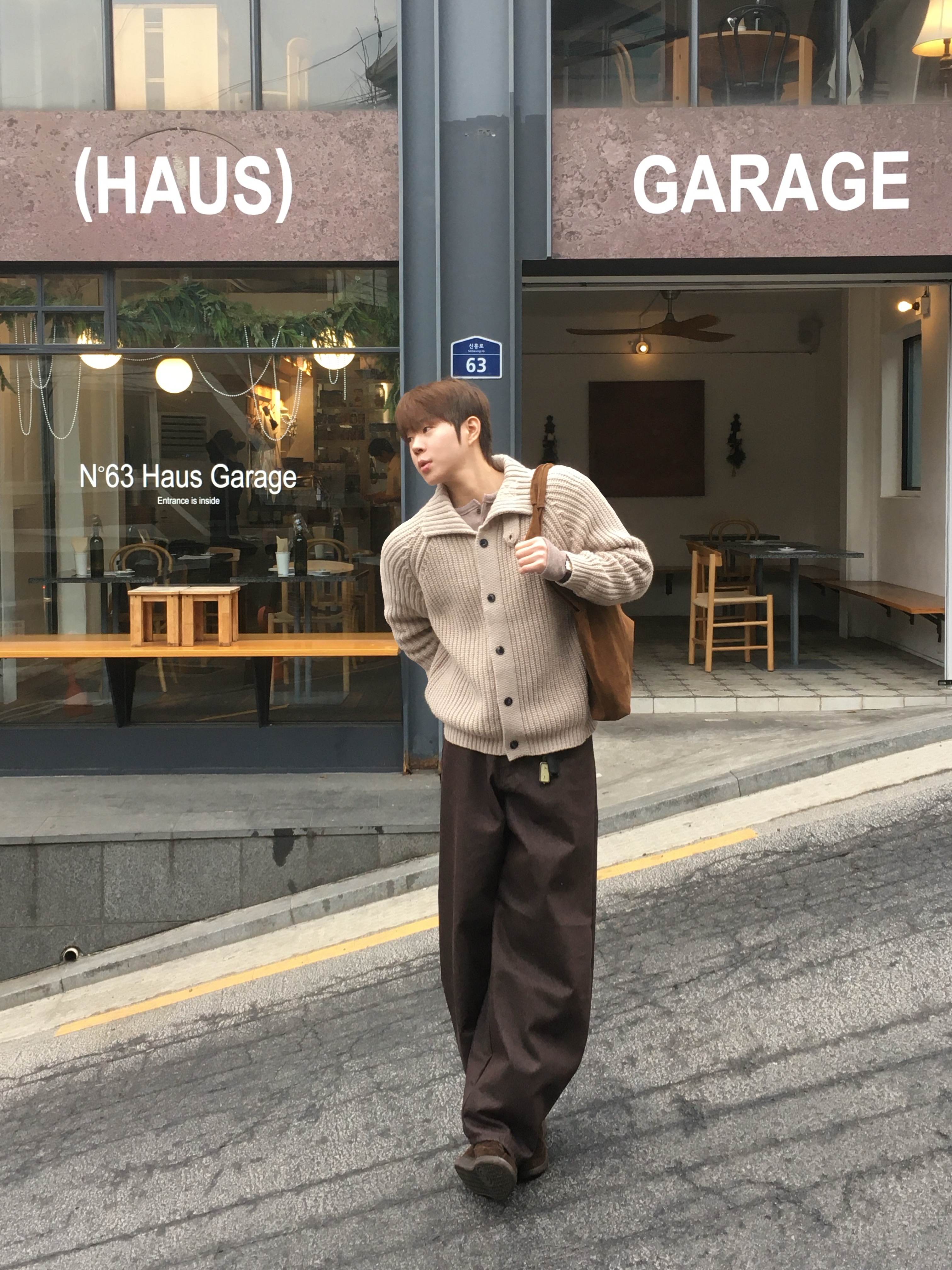 Pemont Dress Dark brown 착용 스타일 - 1