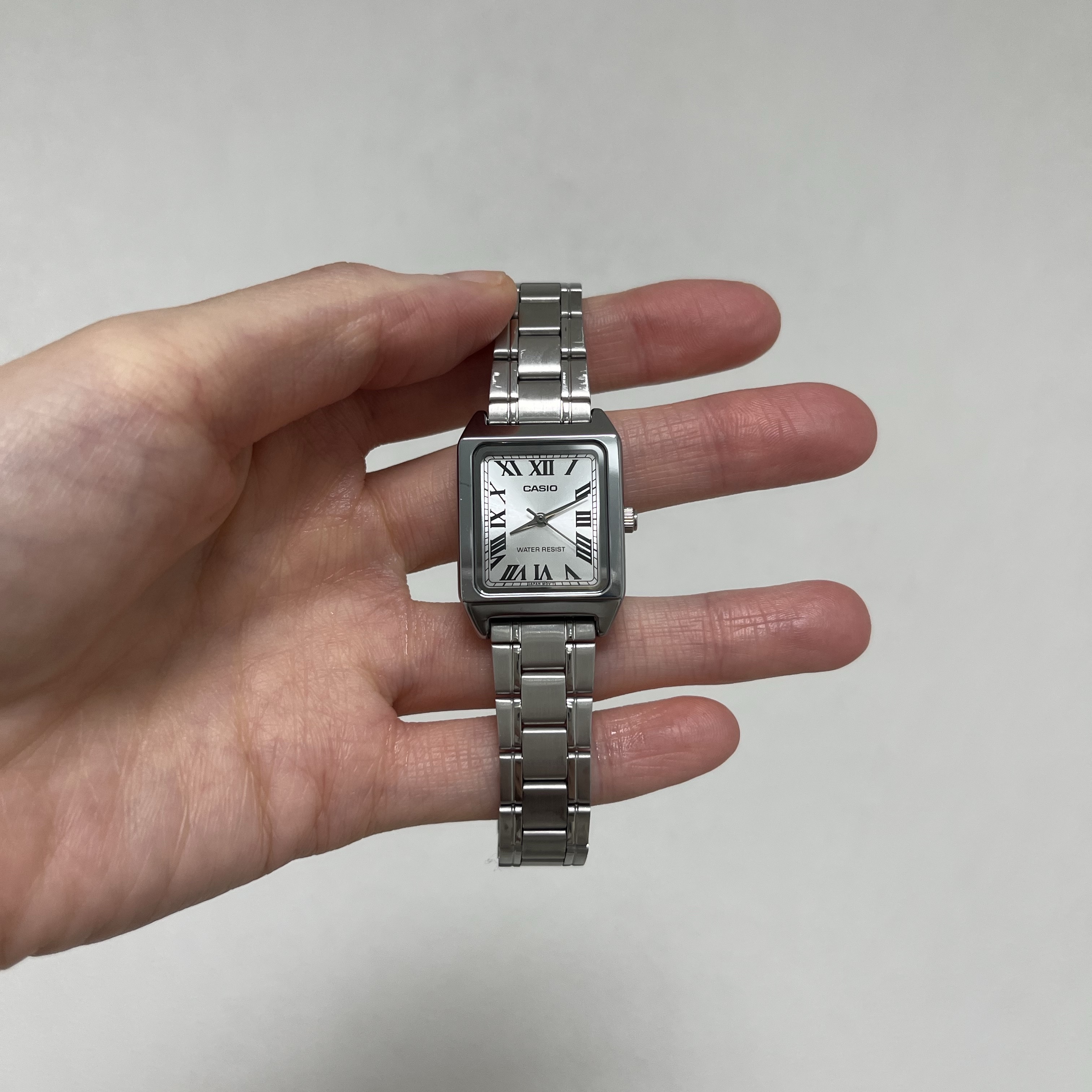 Casio LTP-V007D-7B 착용 스타일 - 1