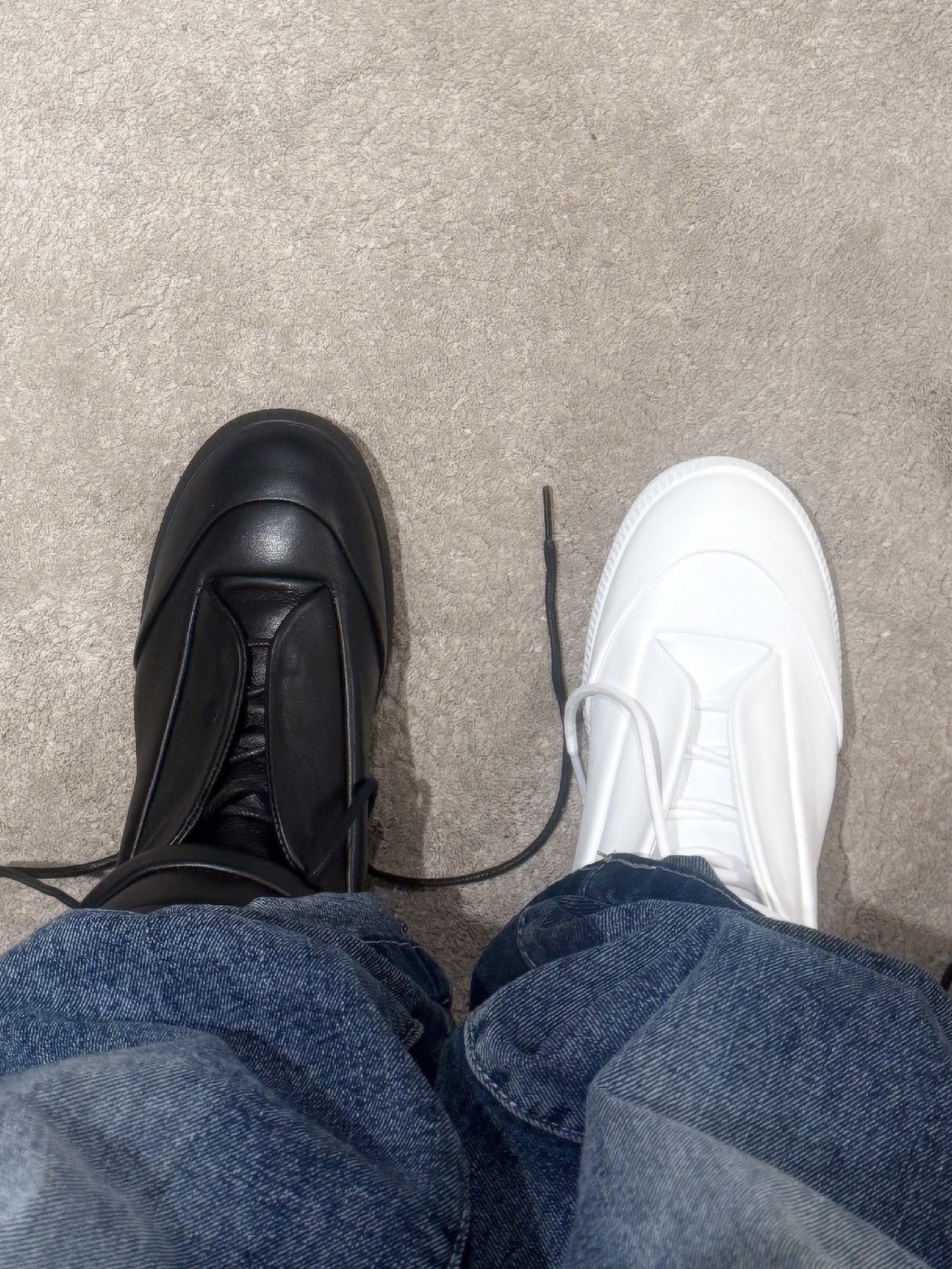 Maison Margiela Future Sneakers White 착용 스타일 - 2