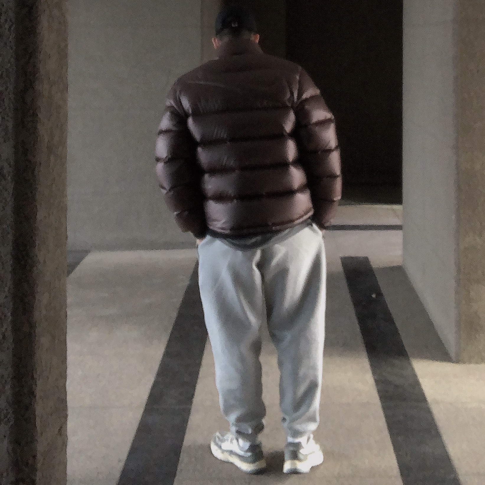 Nike x Drake Nocta Sunset Puffer Jacket Baroque Brown Olive Grey - Asia 착용 스타일 - 1