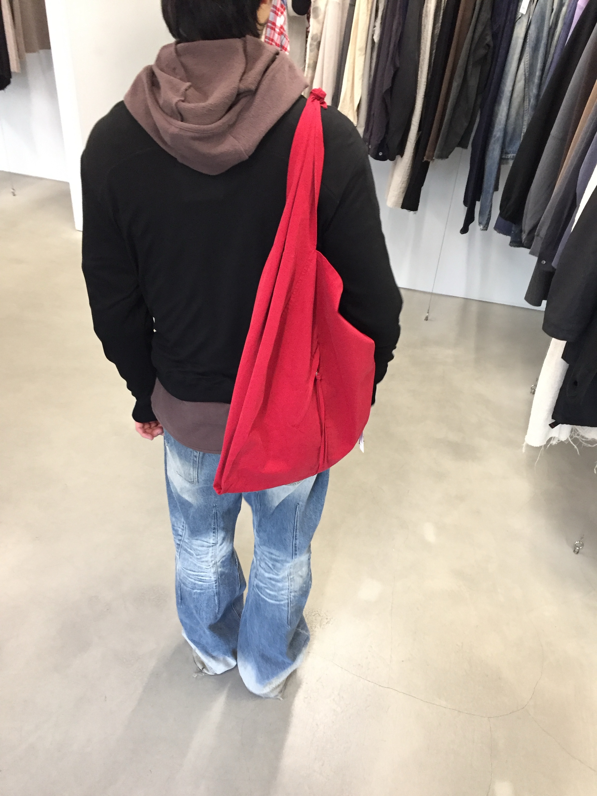 Montbell Plasma 1000 Down Jacket Light Silver, Dr. Martens 1461 Smooth Black 착용 스타일 - 1