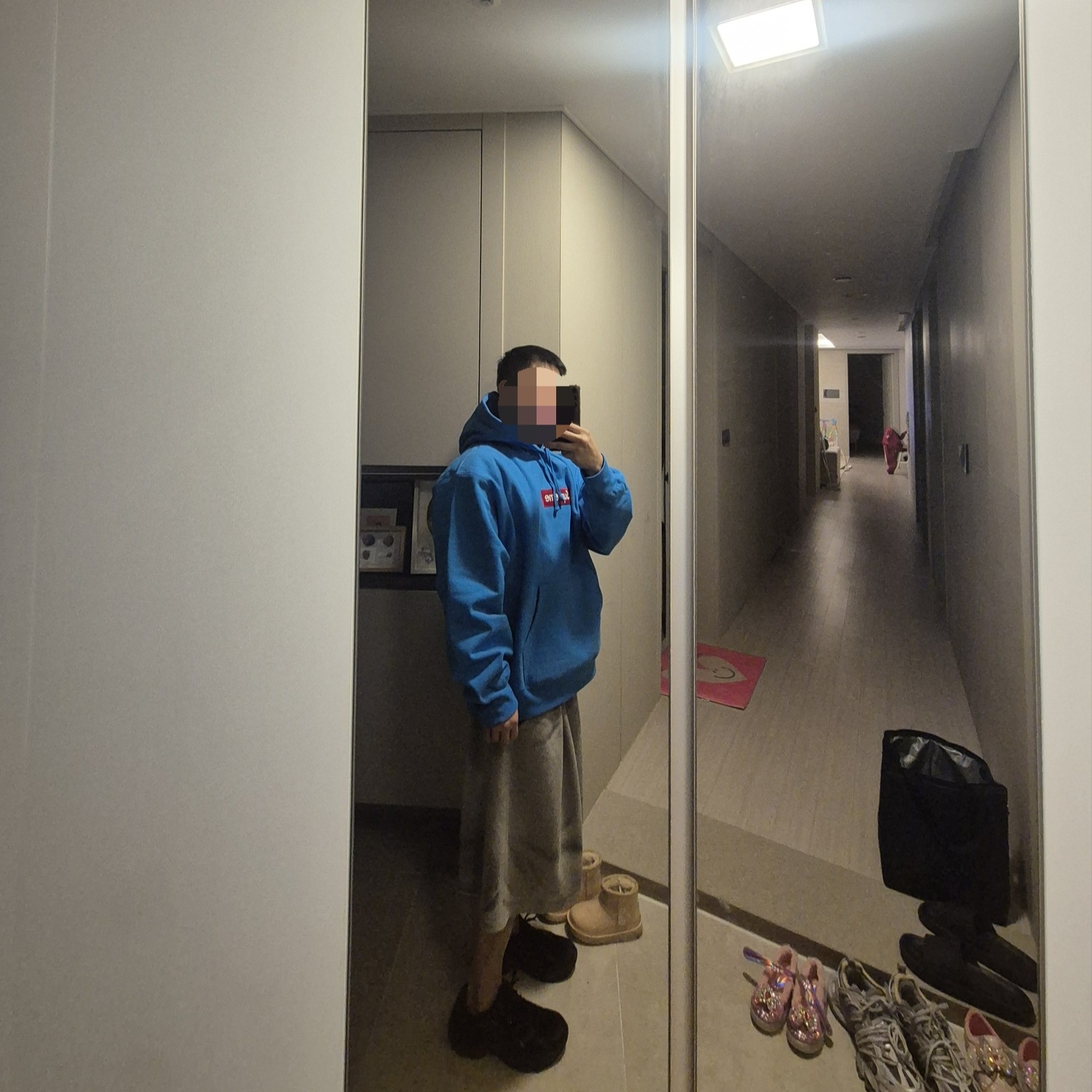 Supreme Box Logo Hooded Sweatshirt Cyan - 25FW 착용 스타일 - 3