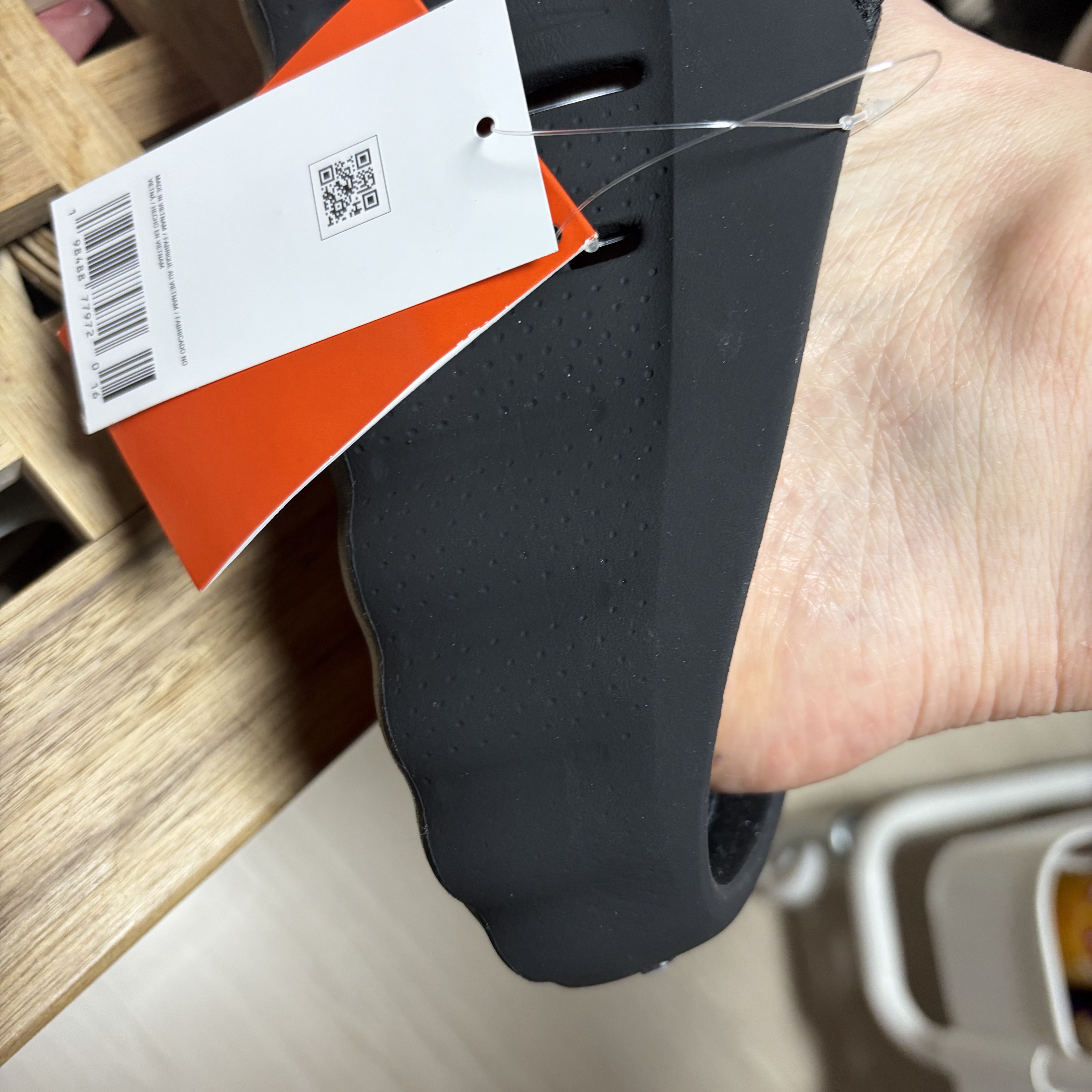 Nike Mind 001 Black Chrome 착용 스타일 - 7