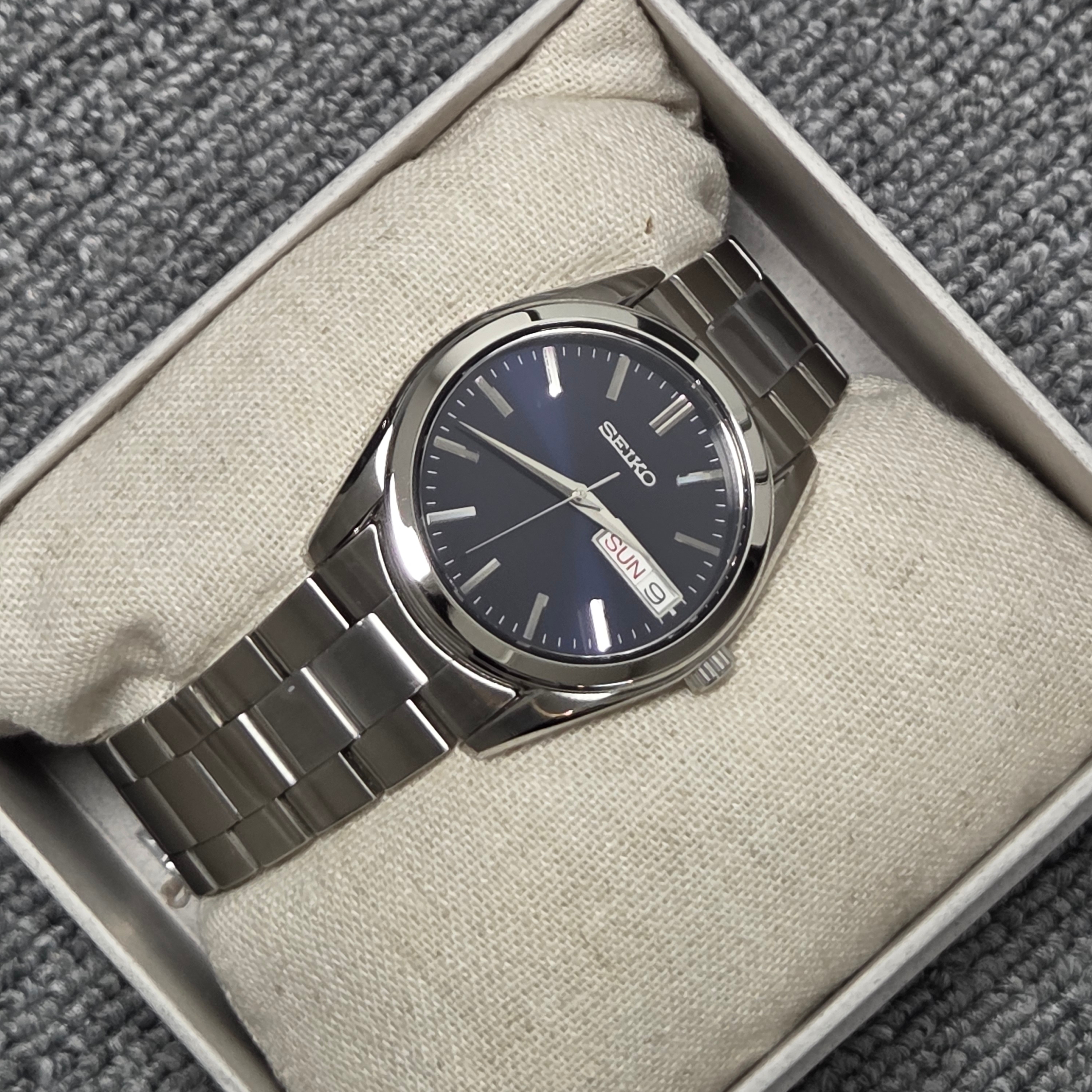 Seiko Selection SBTH009 37.4mm Stainless Steel Blue 착용 스타일