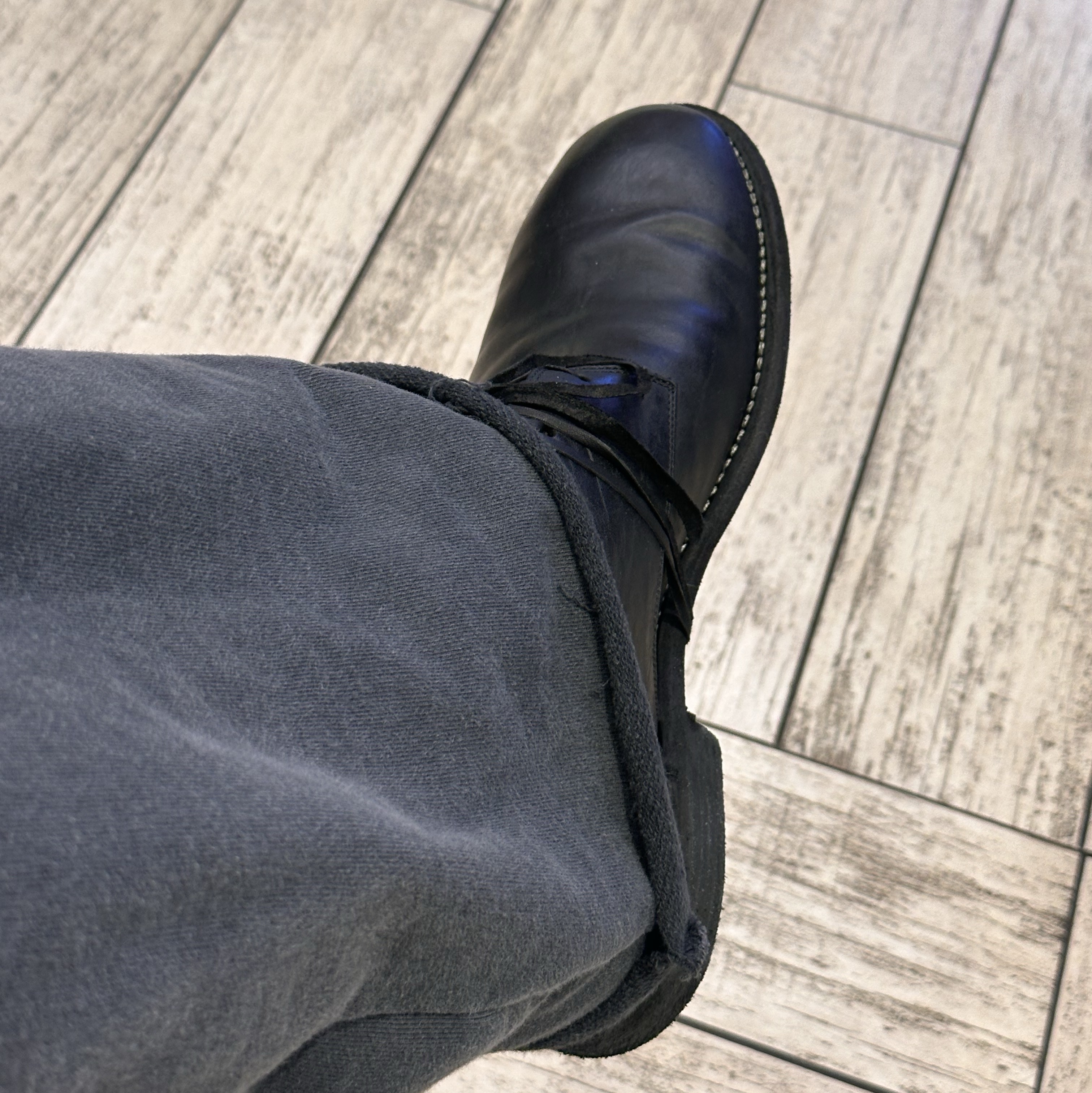 Guidi 992X Horse Full Grain Leather Derby Black 착용 스타일