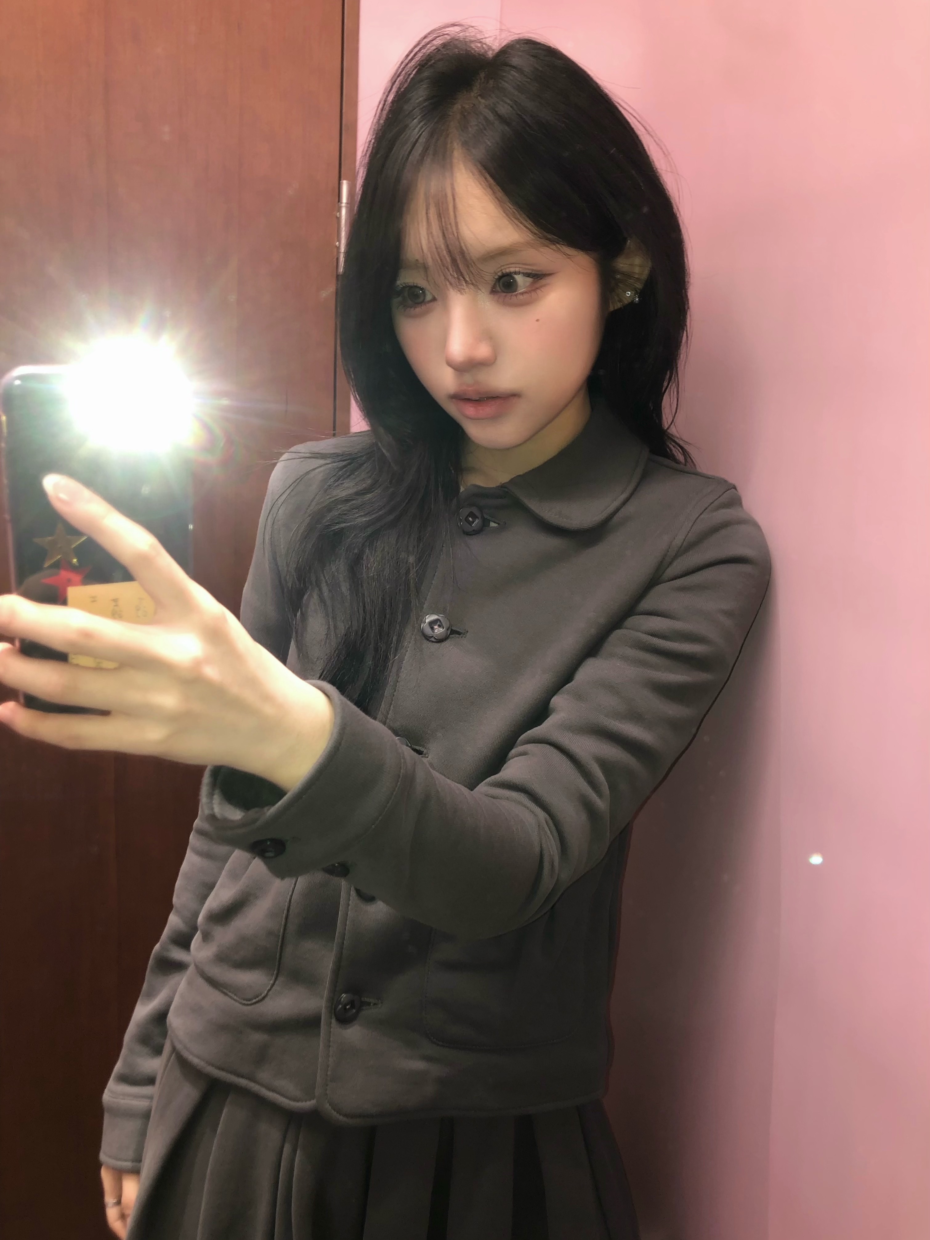 COYSEIO Cozy Sweat Jacket Charcoal, COYSEIO Cozy Sweat Wrap Skirt Charcoal 착용 스타일 - 2