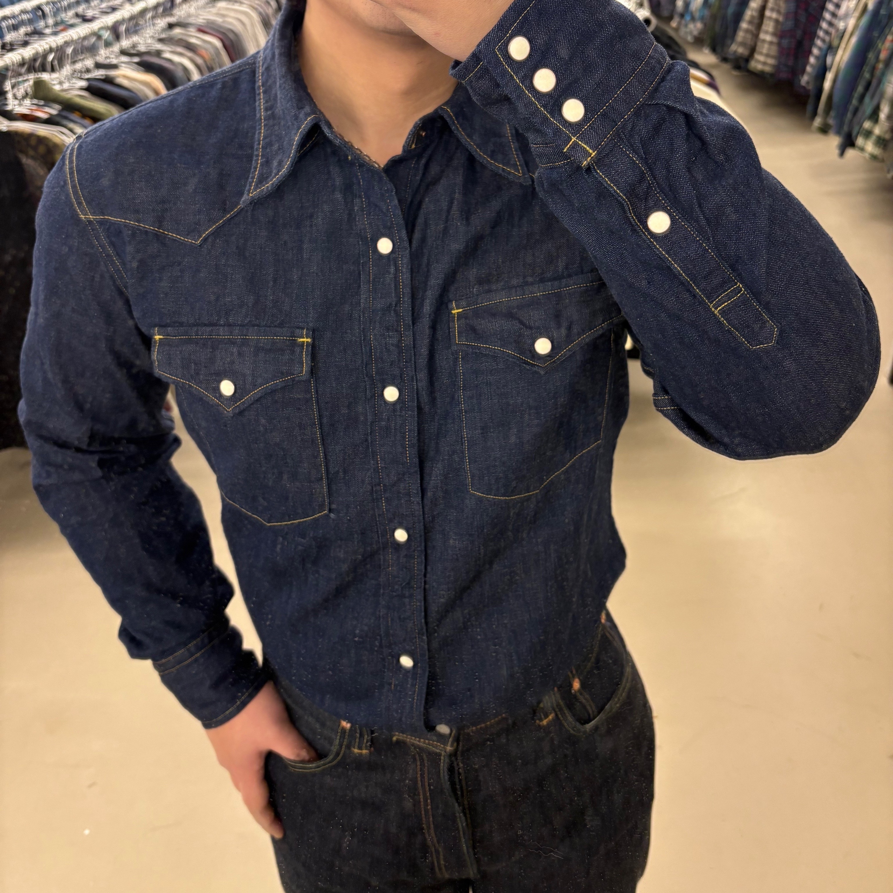 Fullcount Denim Western Shirt Indigo Blue, Sugar Cane 14.25 oz. Denim 1947 Model Regular Straight One Wash 착용 스타일