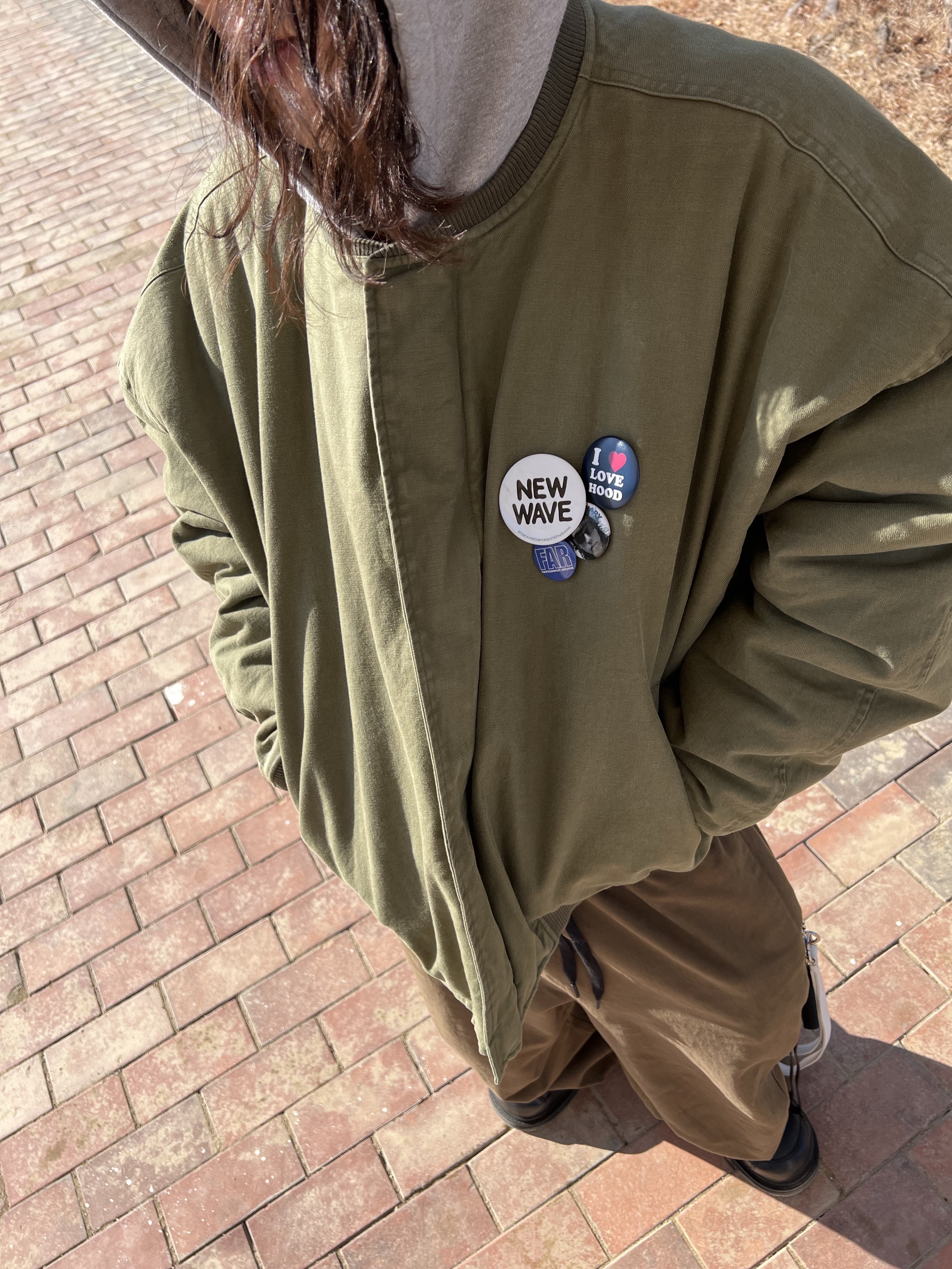 Nonnod Sulfur Dye Serge Bomber Jacket Vintage Khaki, Nonnod Moleskin Track Pants Khaki Brown 착용 스타일 - 4