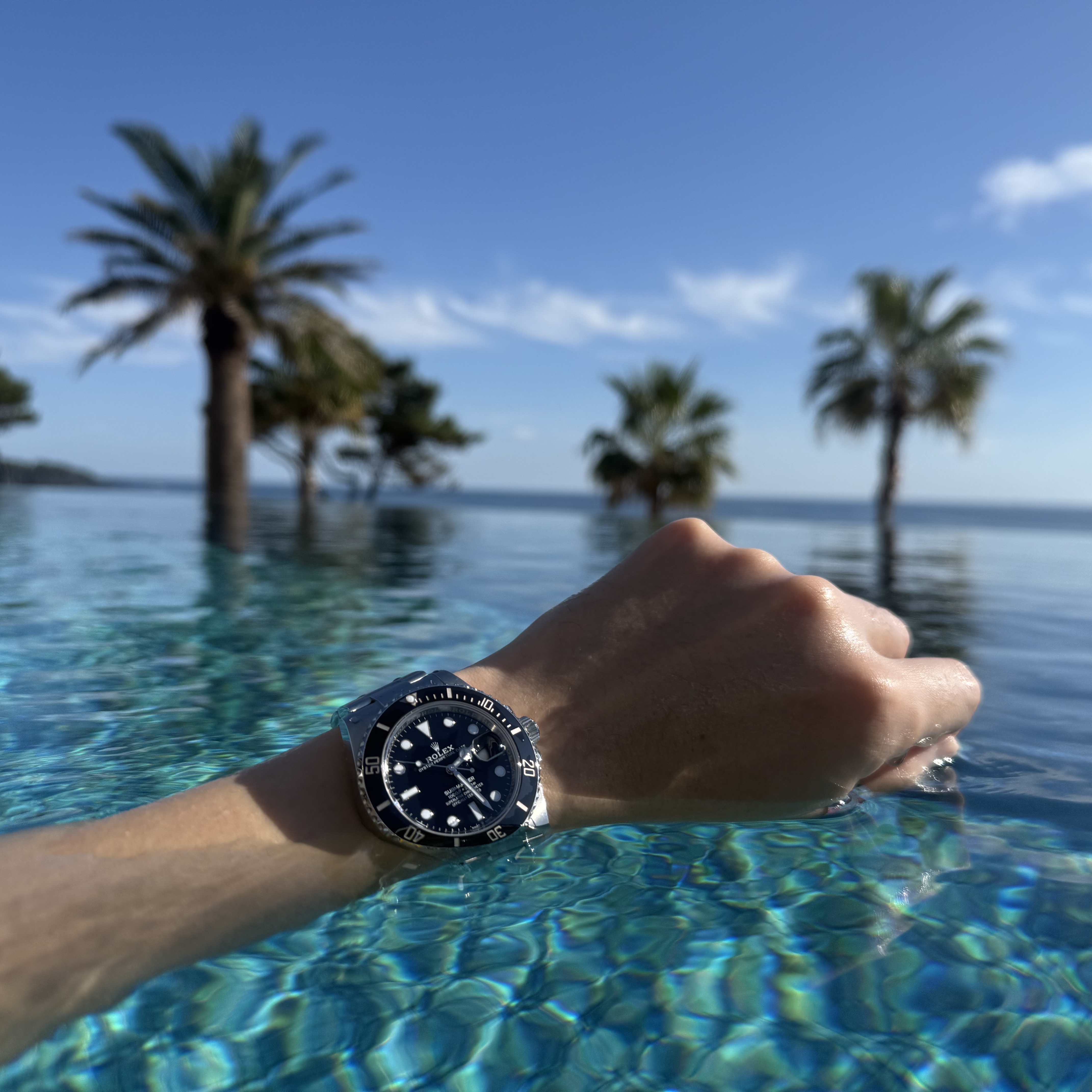 Rolex Submariner Date 41mm 126610LN Black Oyster 착용 스타일