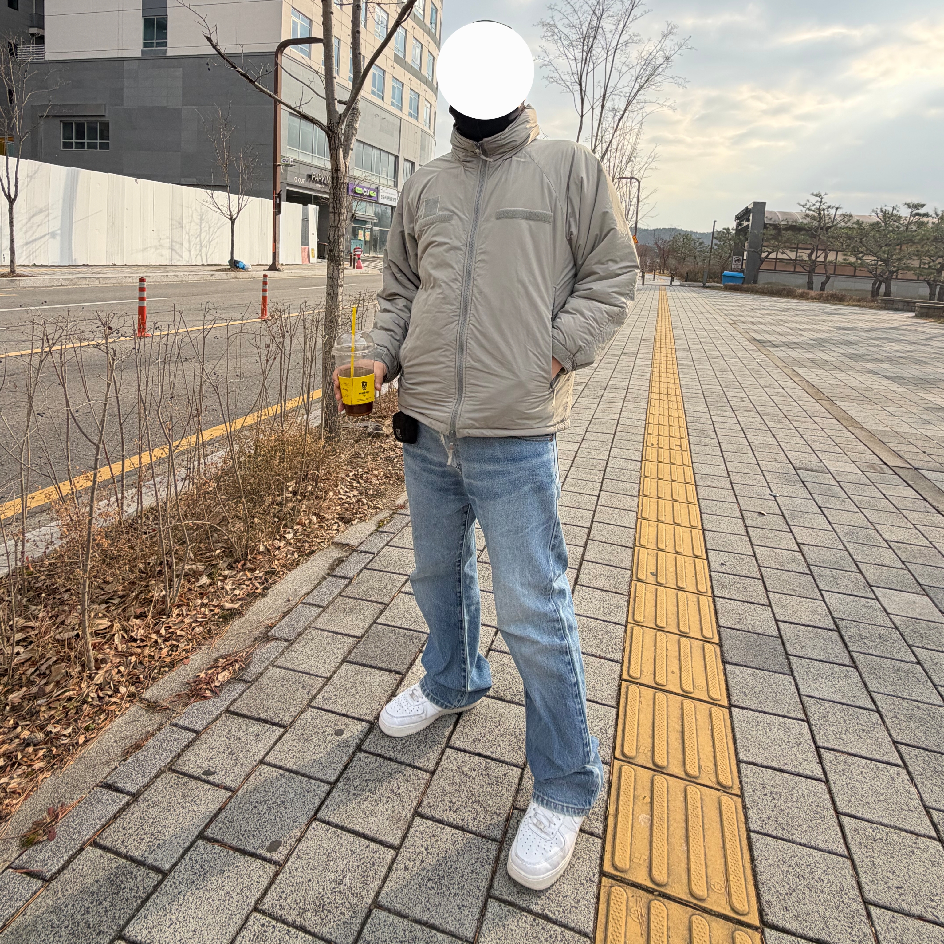 Nike Air Force 1 '07 Low White 착용 스타일