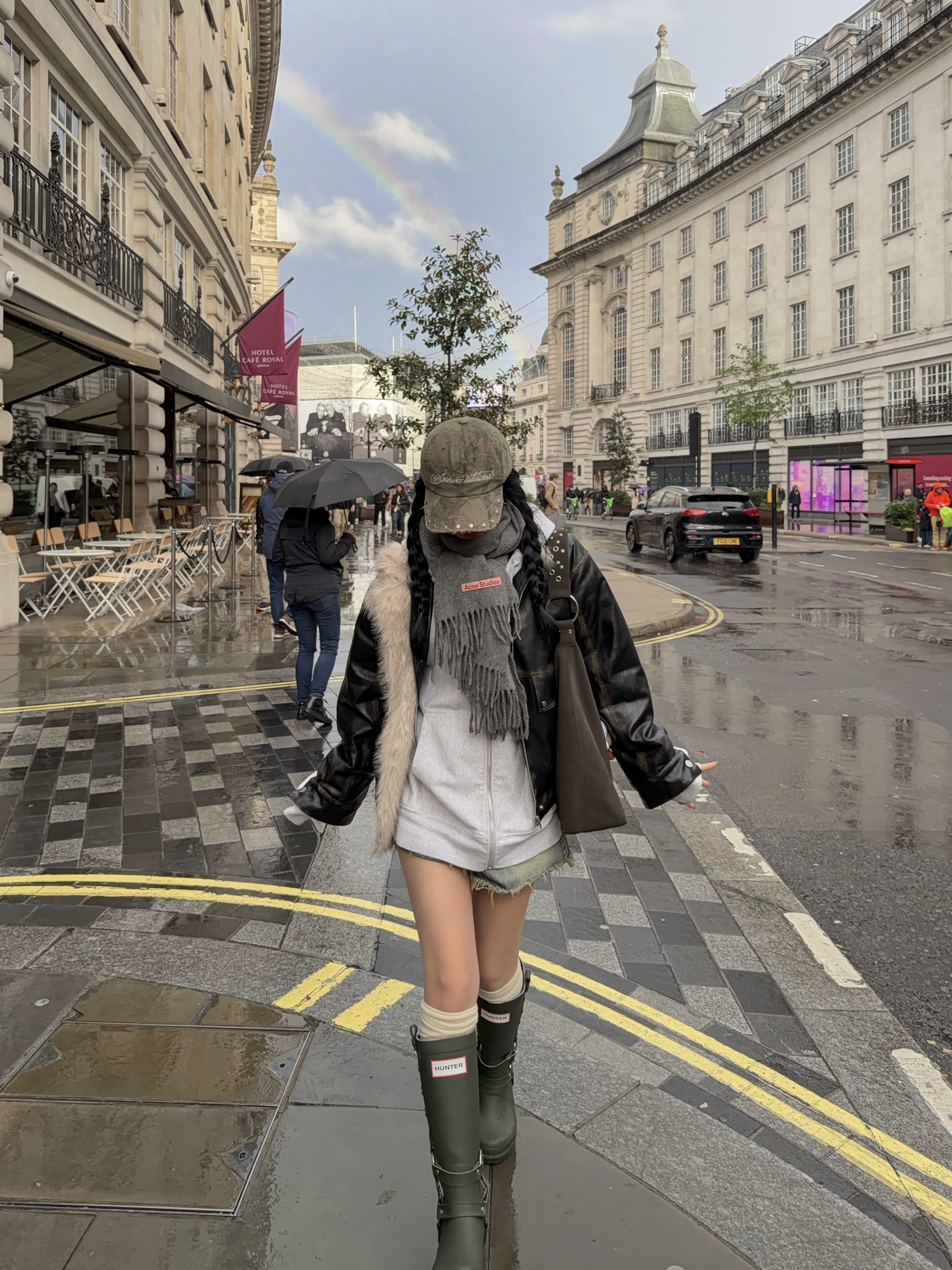 (W) Hunter x Andersson Bell Original 2.0 Tall Boots Dark Olive 착용 스타일 - 2