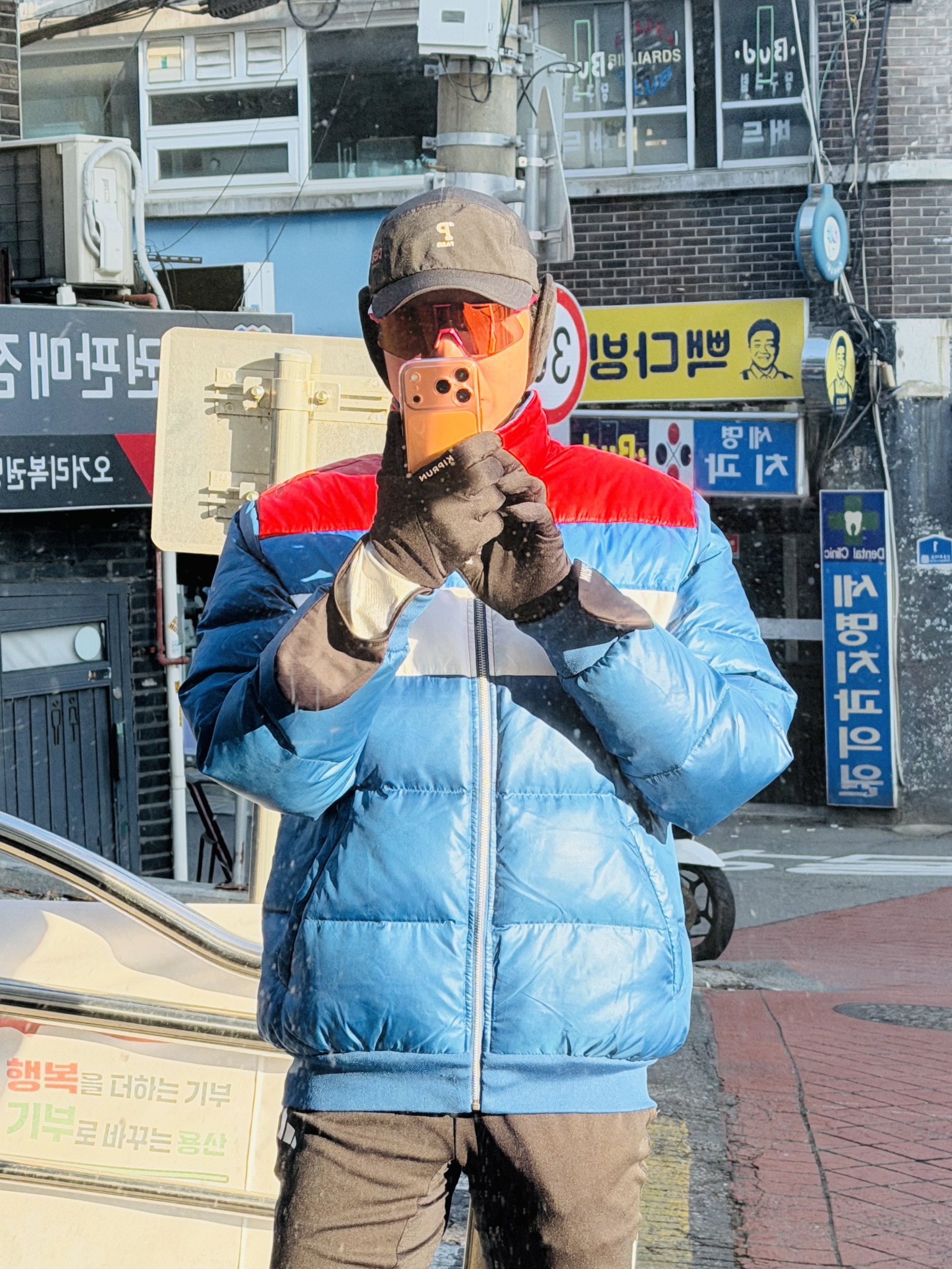 Ciele Athletics GOCap SC Comp WWM City Paris, 100% Hypercraft Matte Black Hiper Red Multilayer Mirror Lens 착용 스타일 - 1